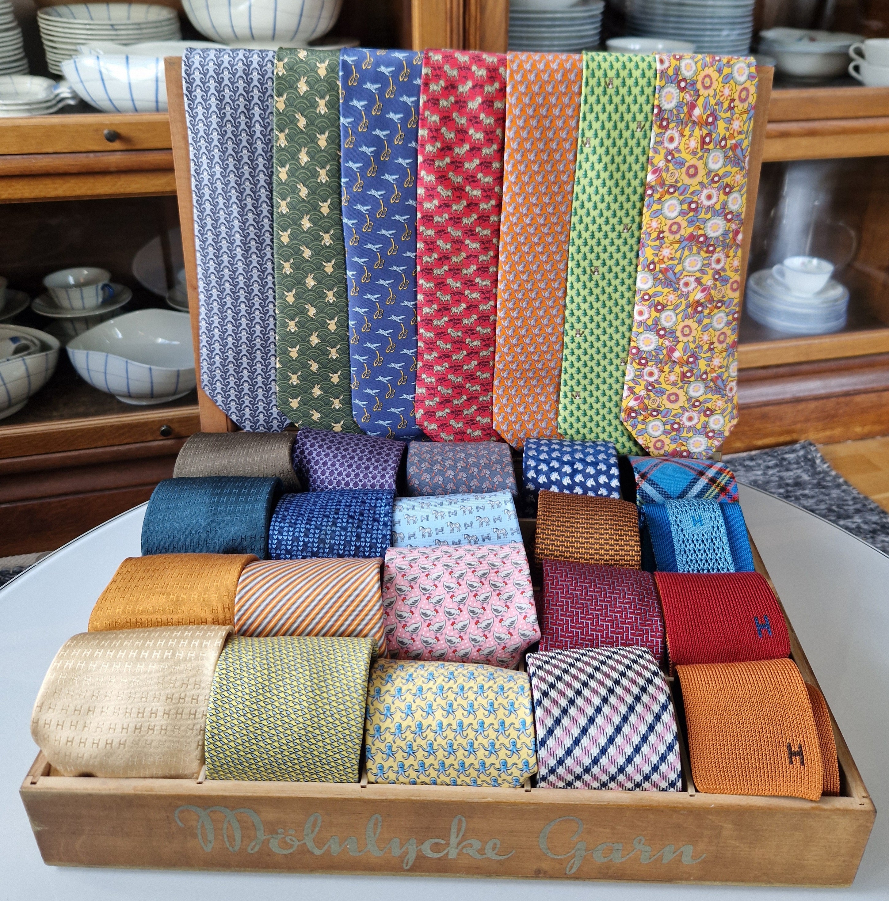 Hermés Ties– The Finds – Skirnor Vintage