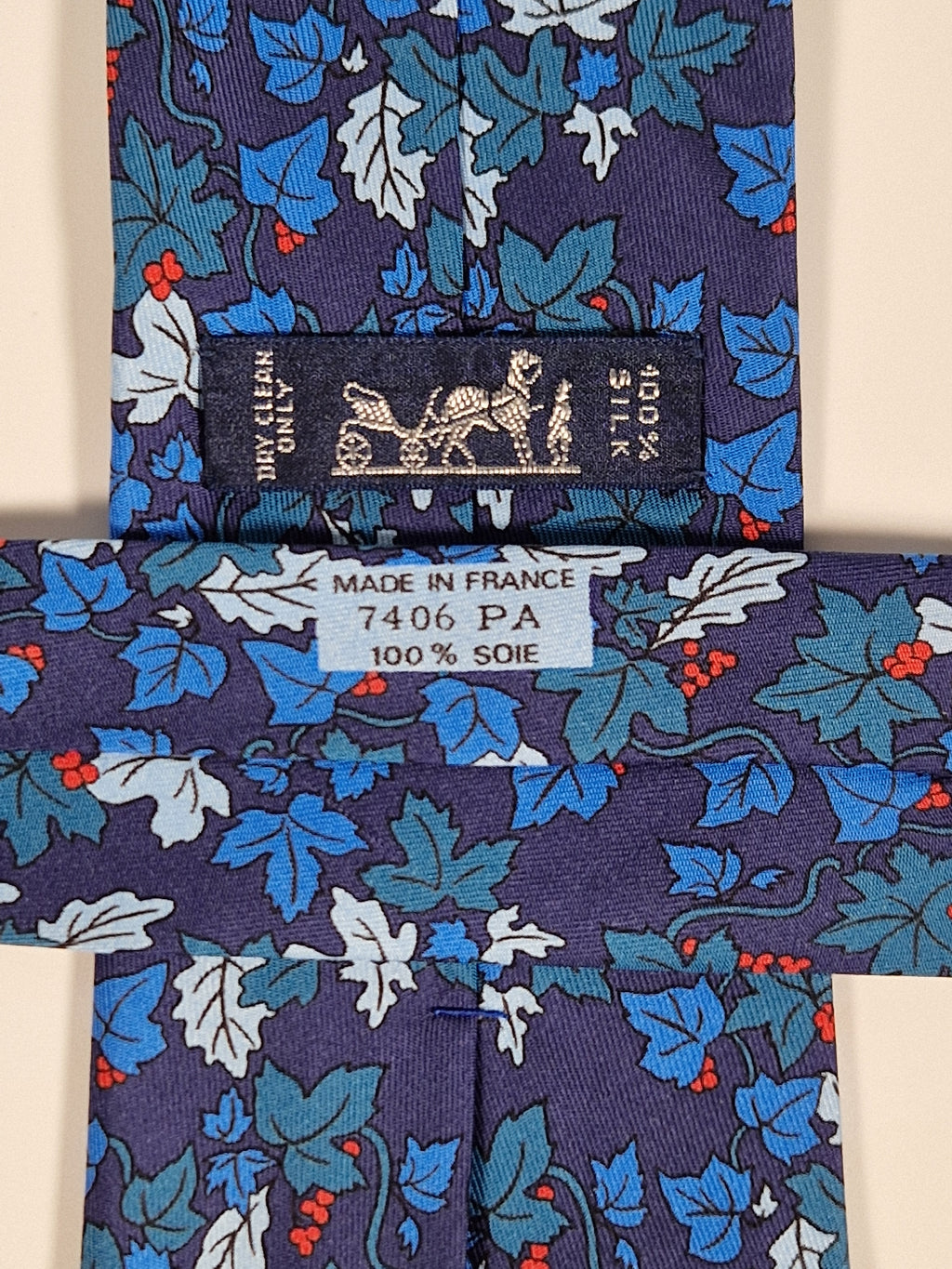 Hermés 7406 PA Tie