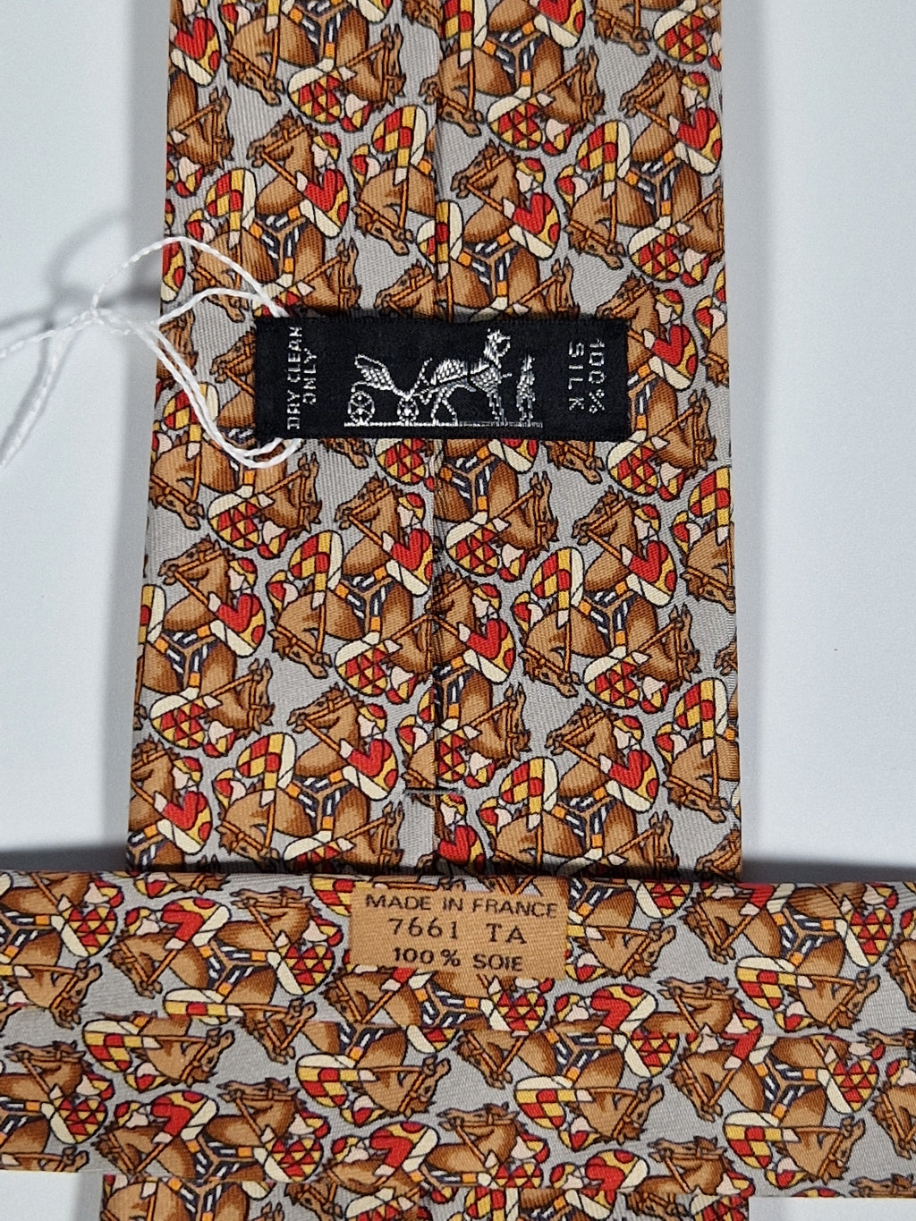 Hermés 7661 TA Tie