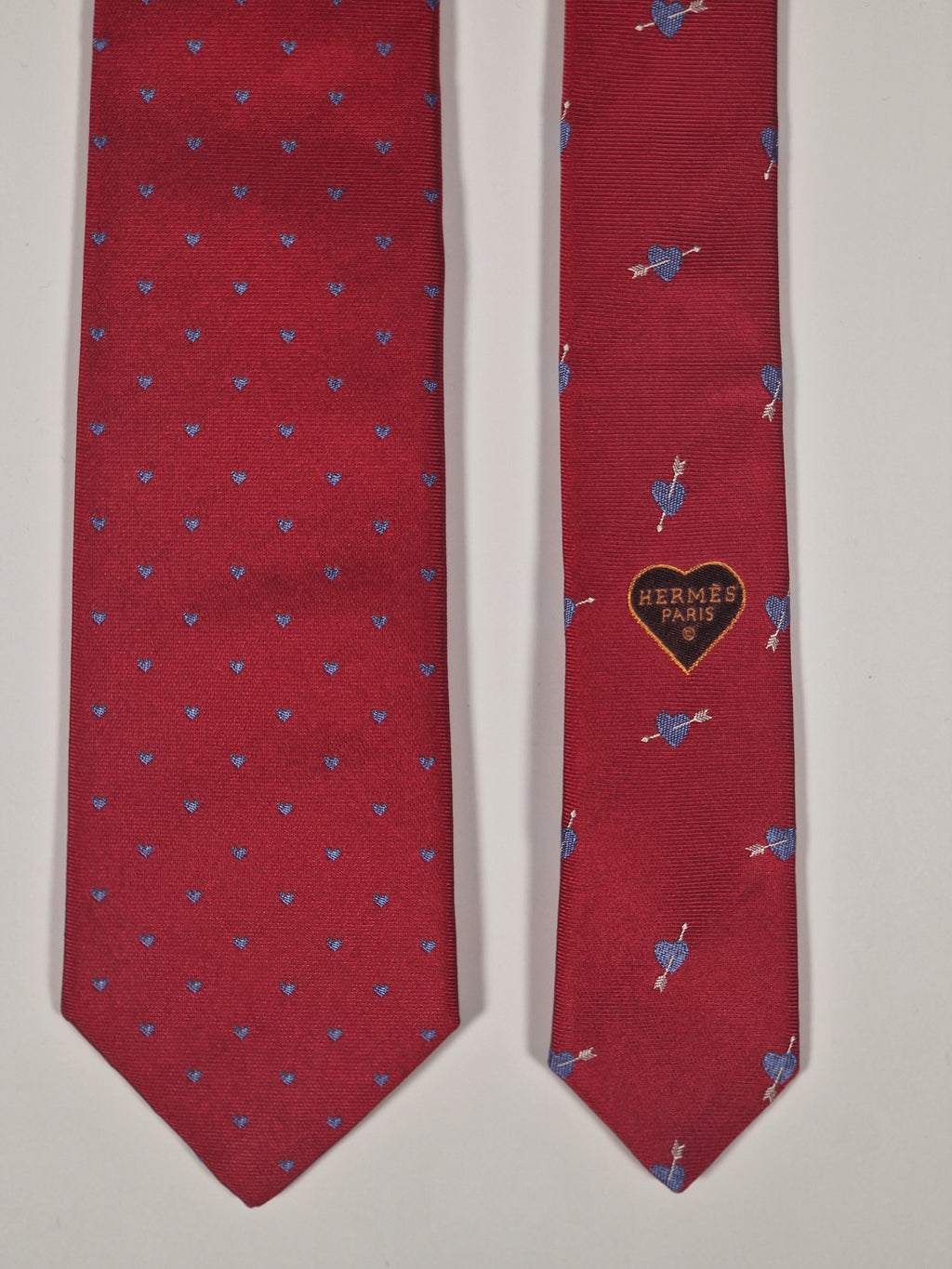 Hermes 339316 T Tie "Heart and arrow"