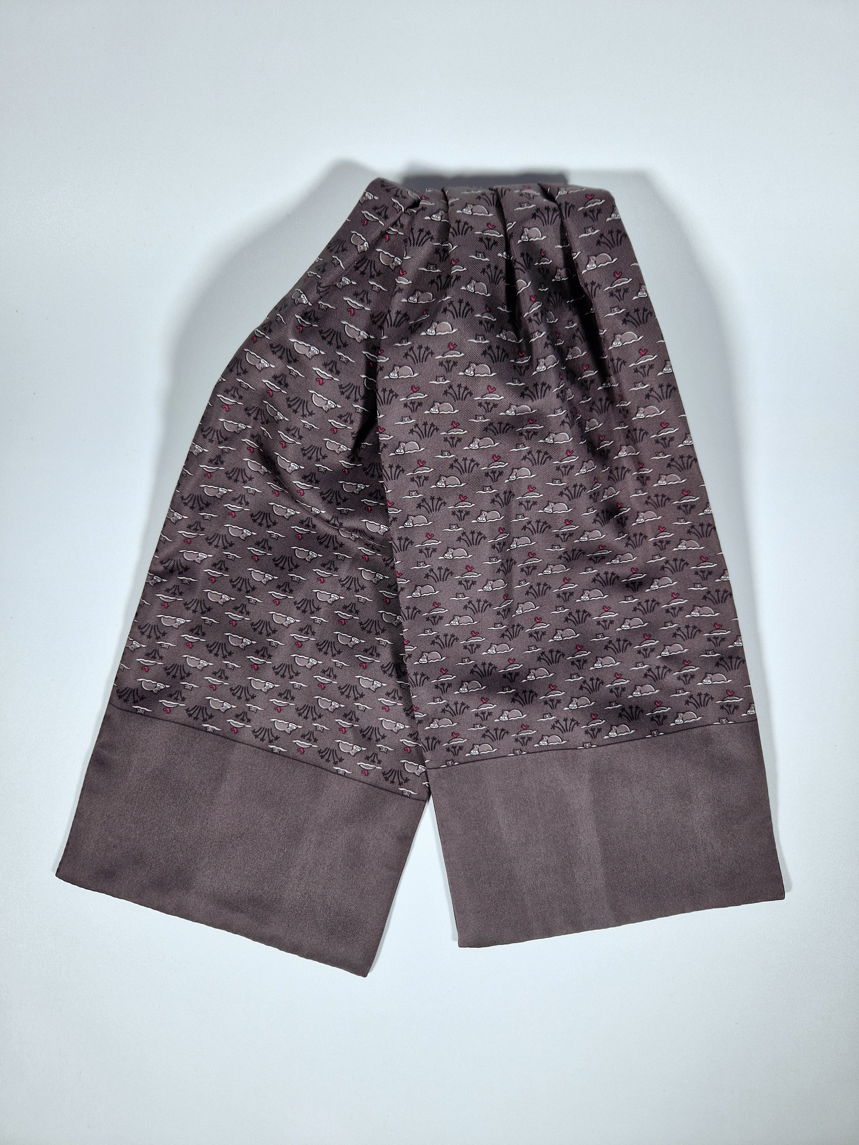 Hermés ascot scarf
