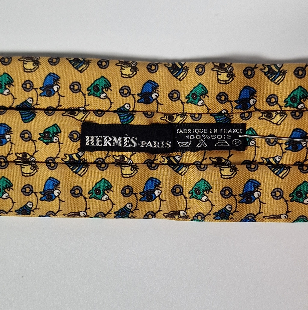 Hermés ascot scarf