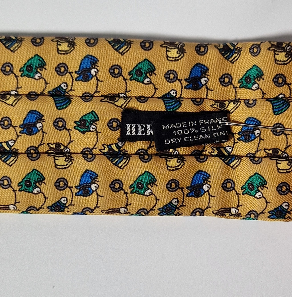 Hermés ascot scarf
