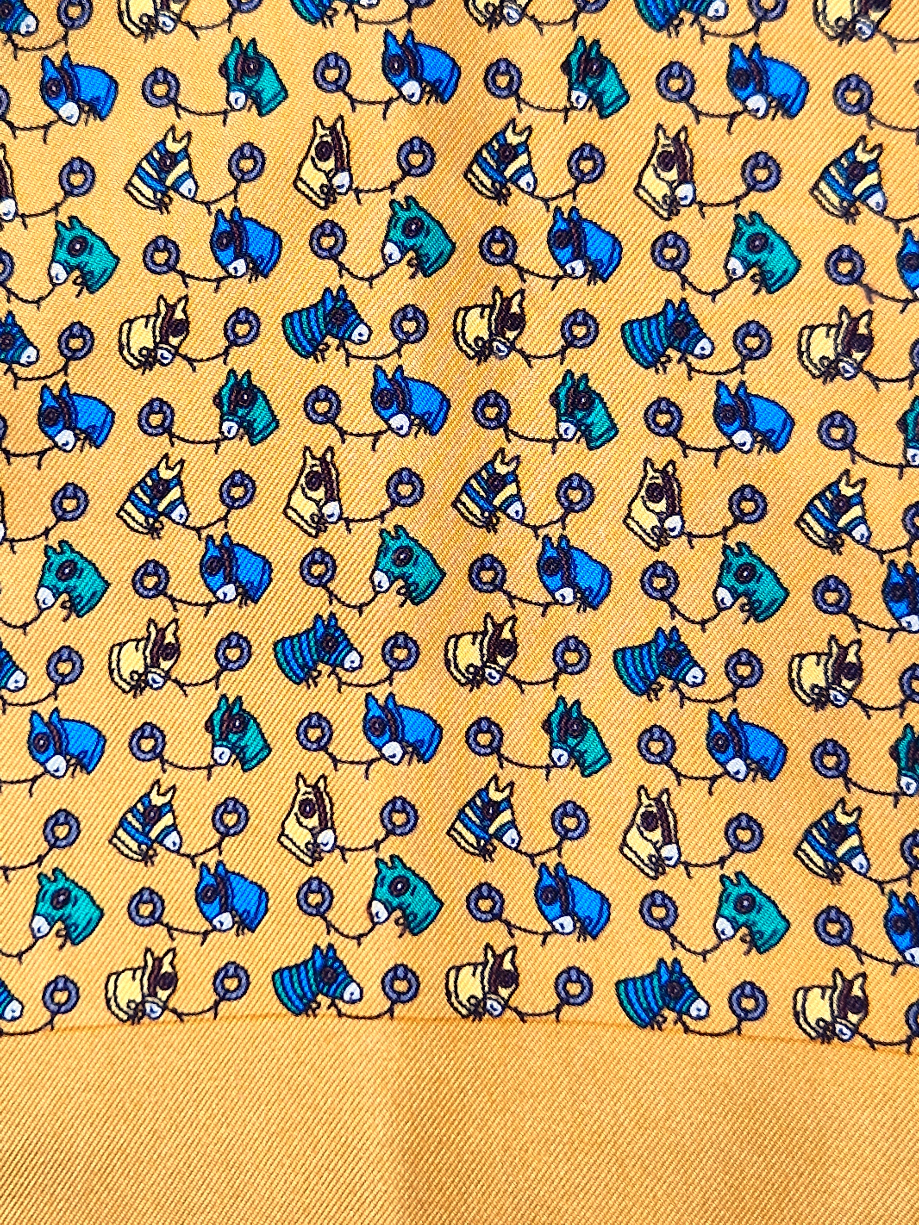 Hermés ascot scarf