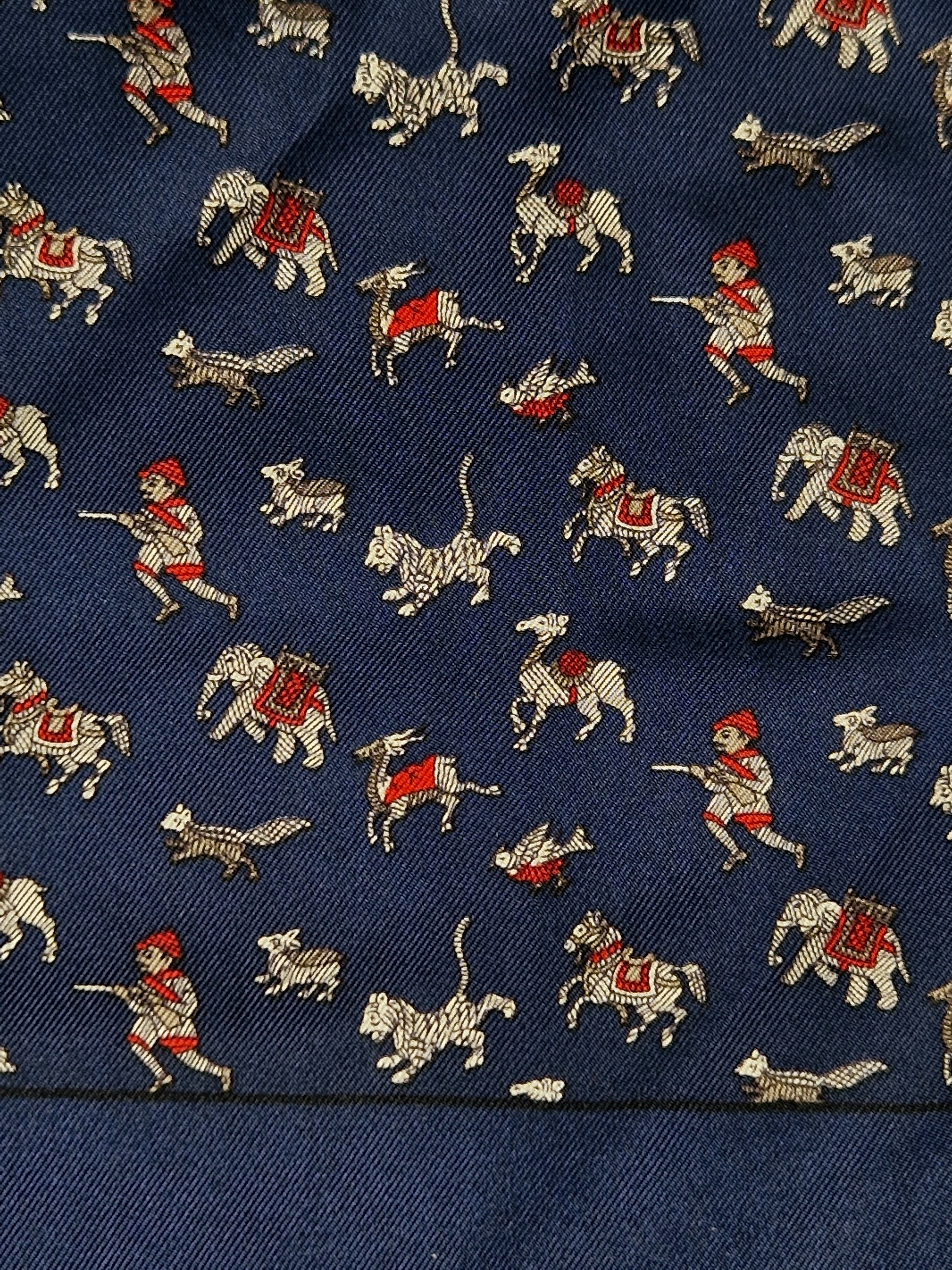 Hermés ascot scarf