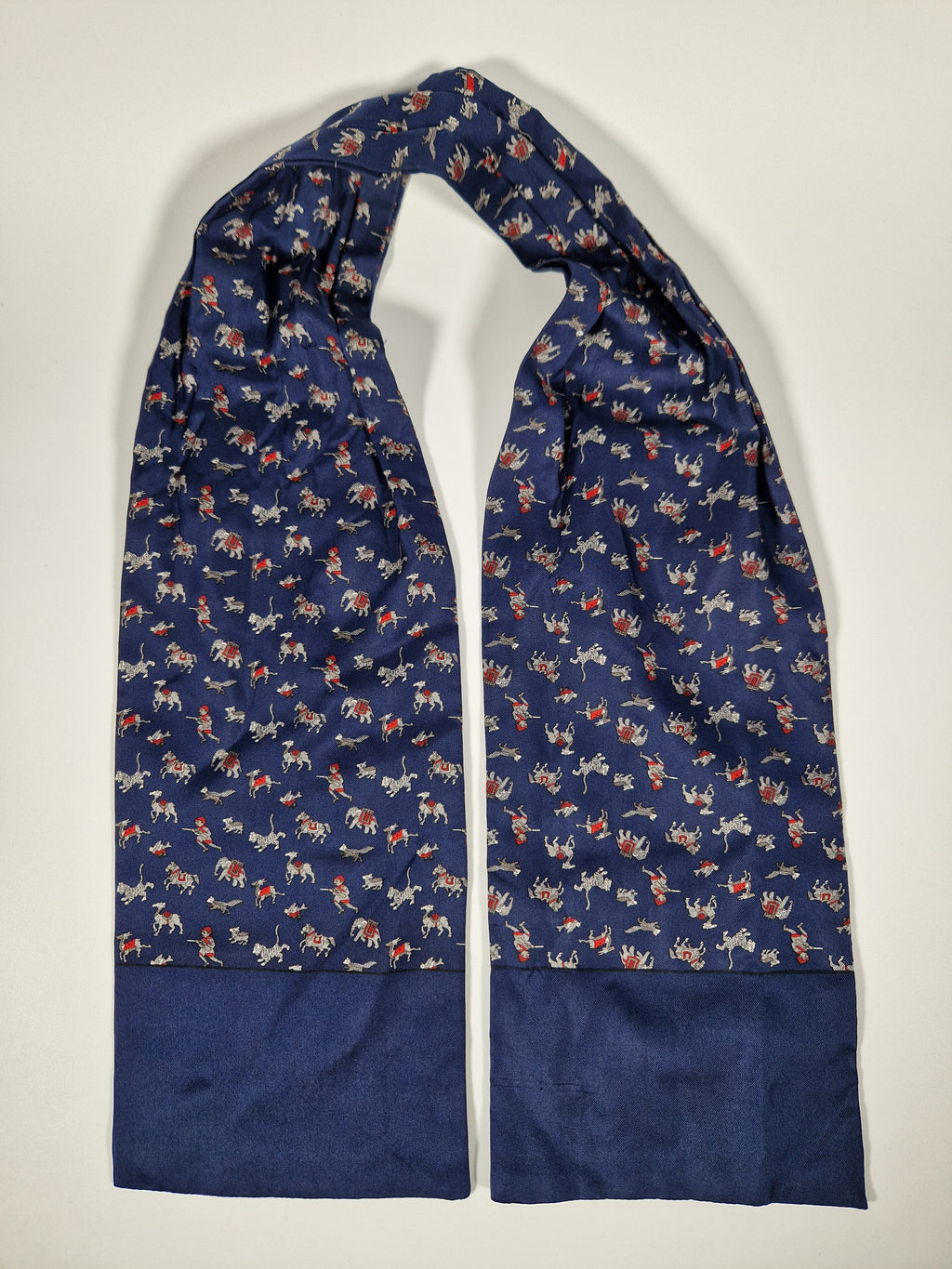 Hermés ascot scarf