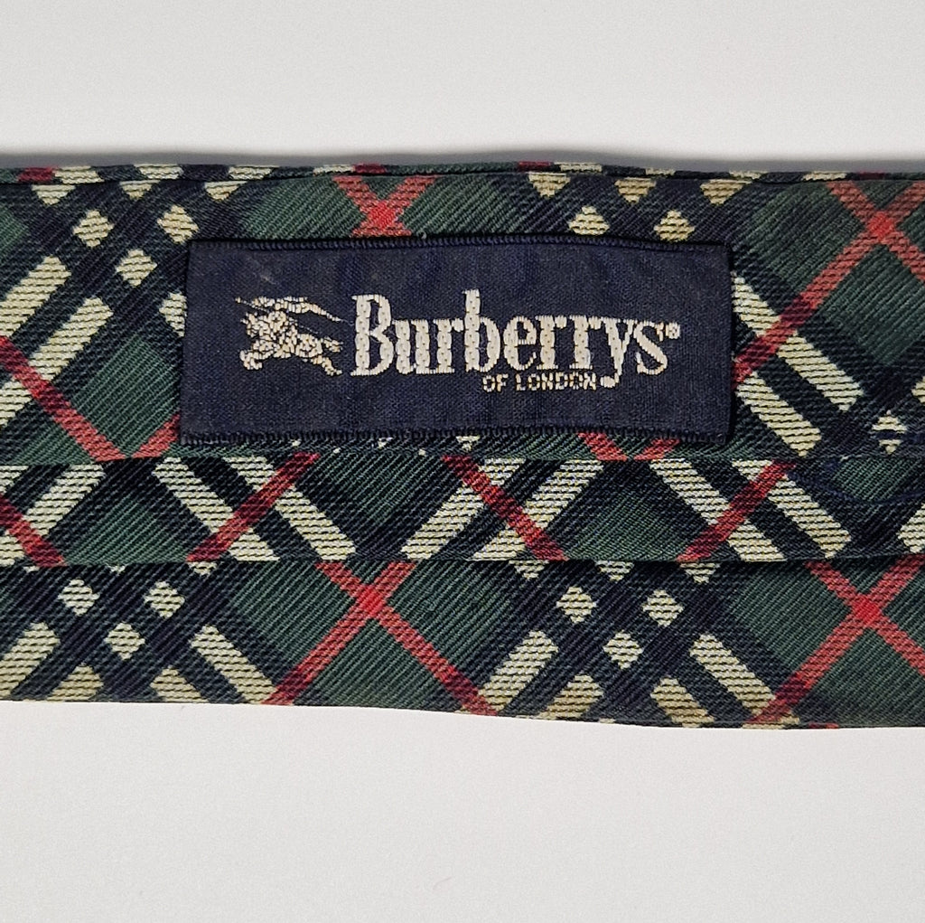 Burberrys vintage ascot scarf