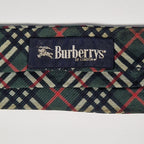 Burberrys vintage ascot scarf