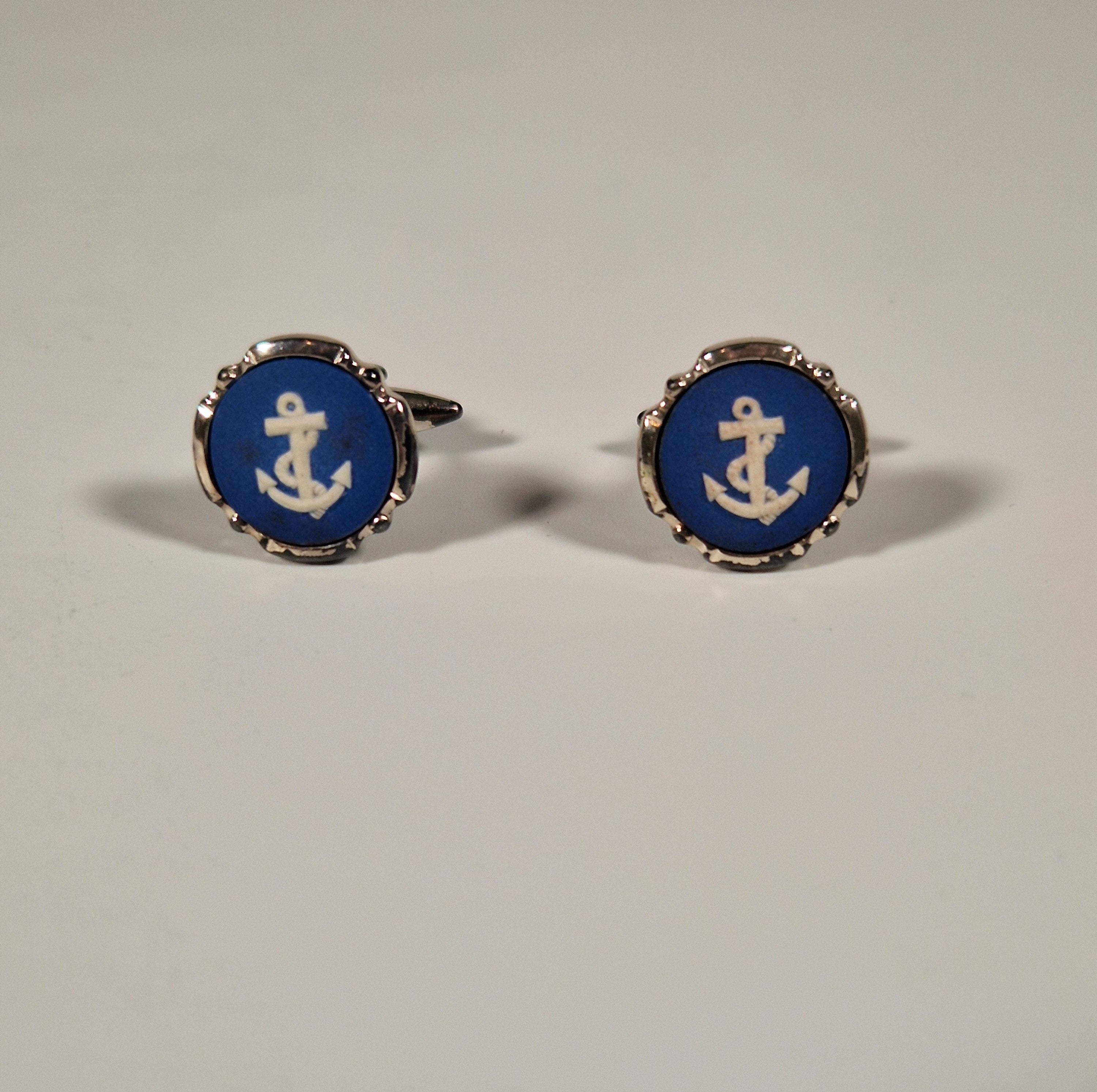 A pair of cufflinks from Wedgewood