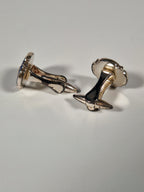 A pair of cufflinks from Wedgewood