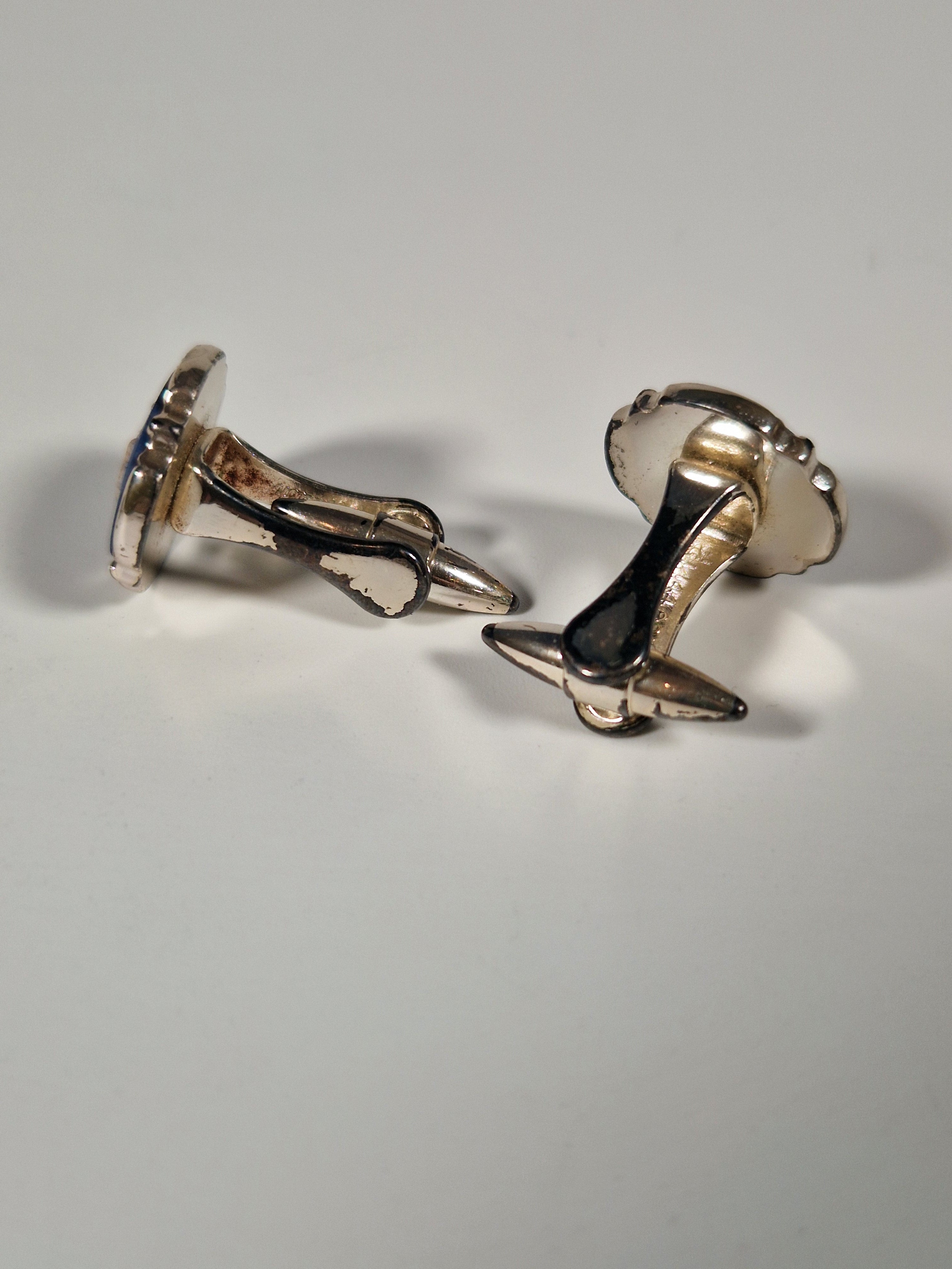 A pair of cufflinks from Wedgewood