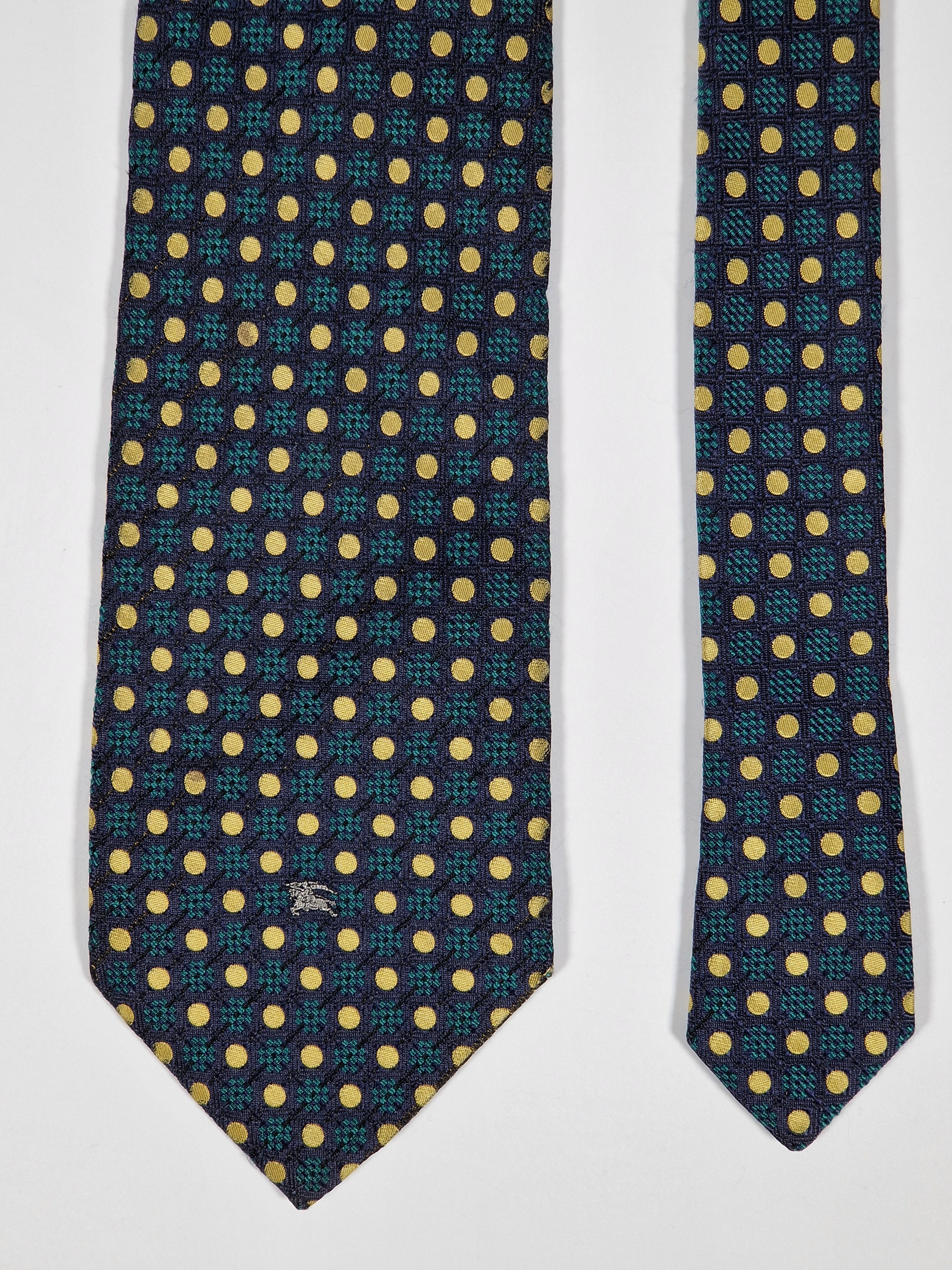 Vintage Burberry`s tie