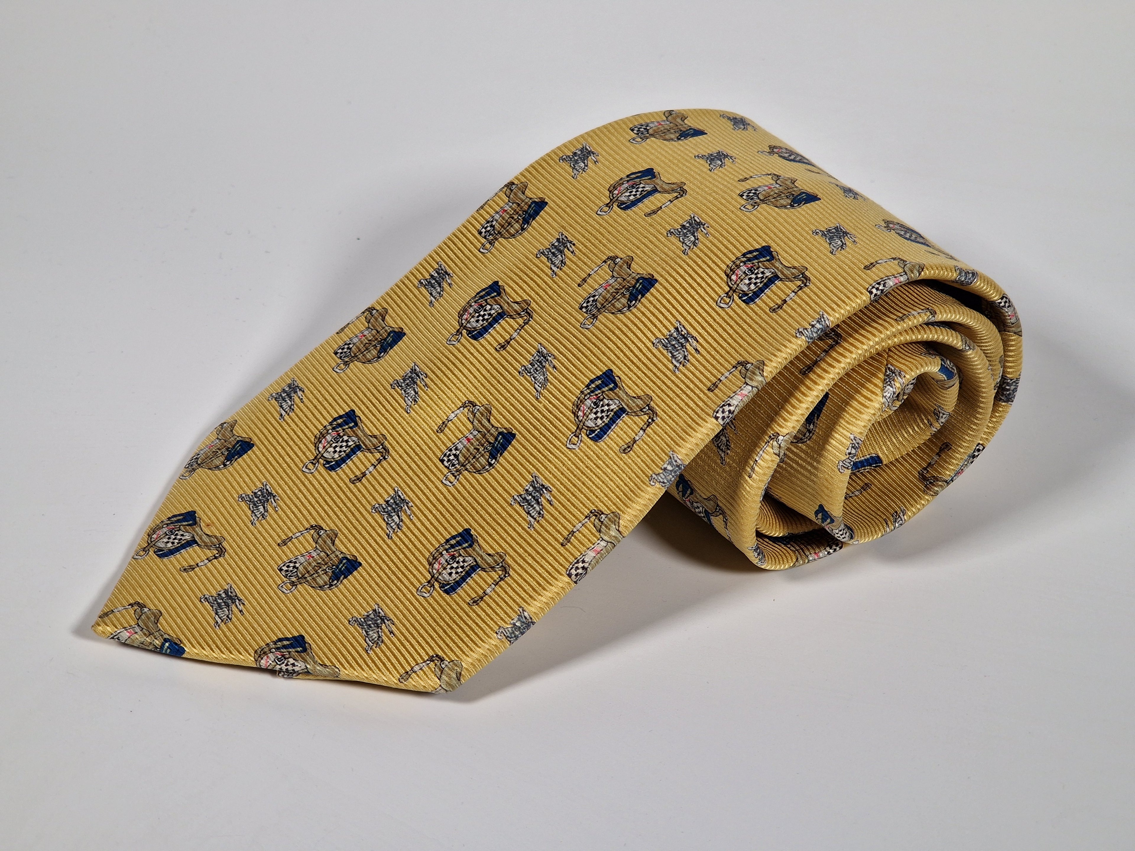 Vintage Burberry`s tie