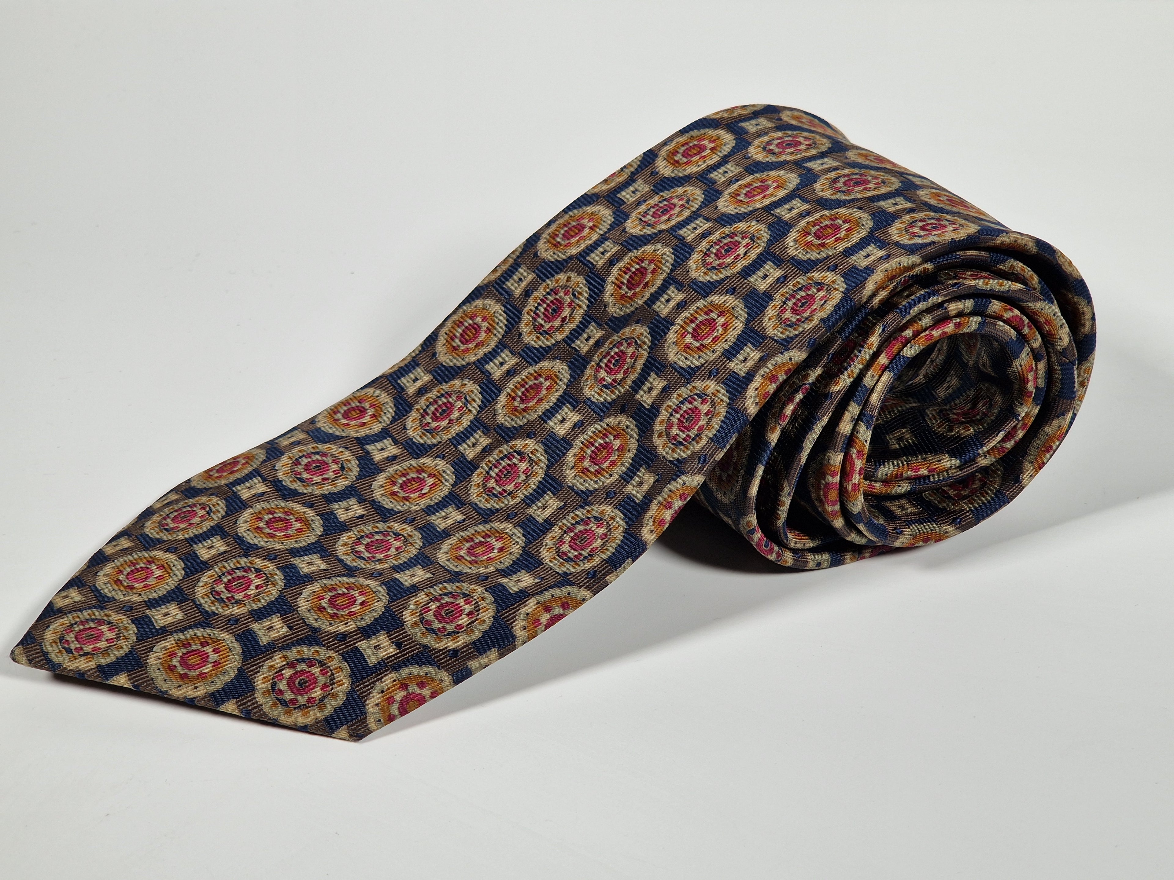 Vintage Burberry`s tie