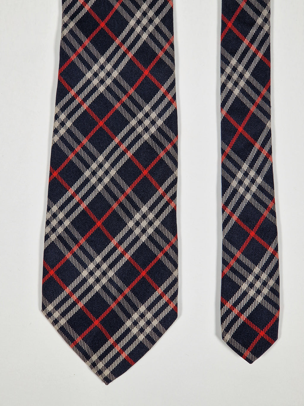 Vintage Burberry`s tie