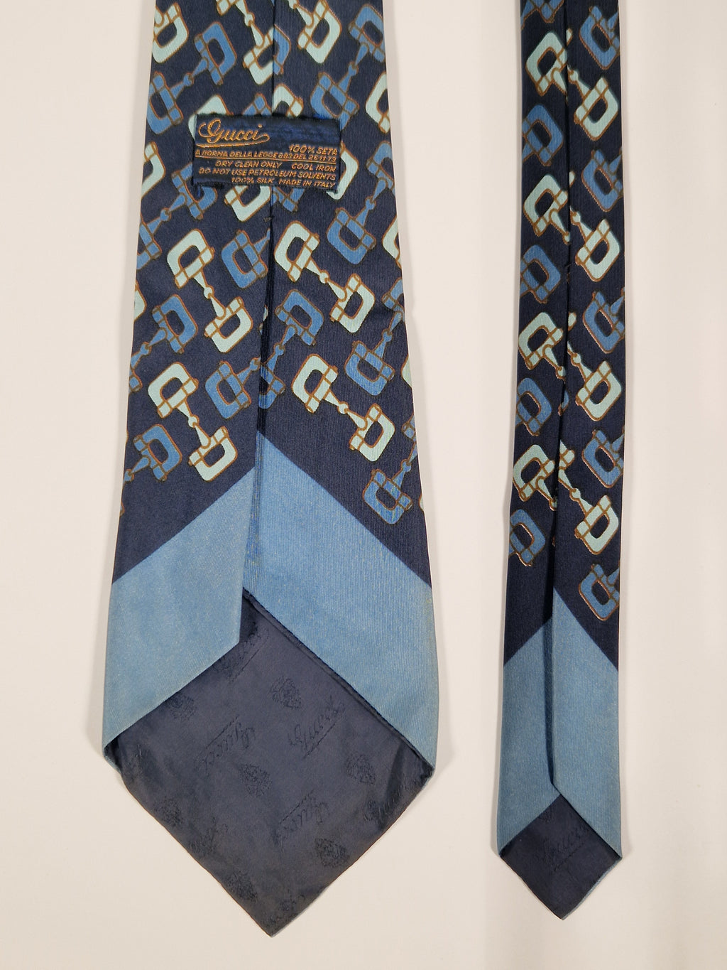 Vintage Gucci tie