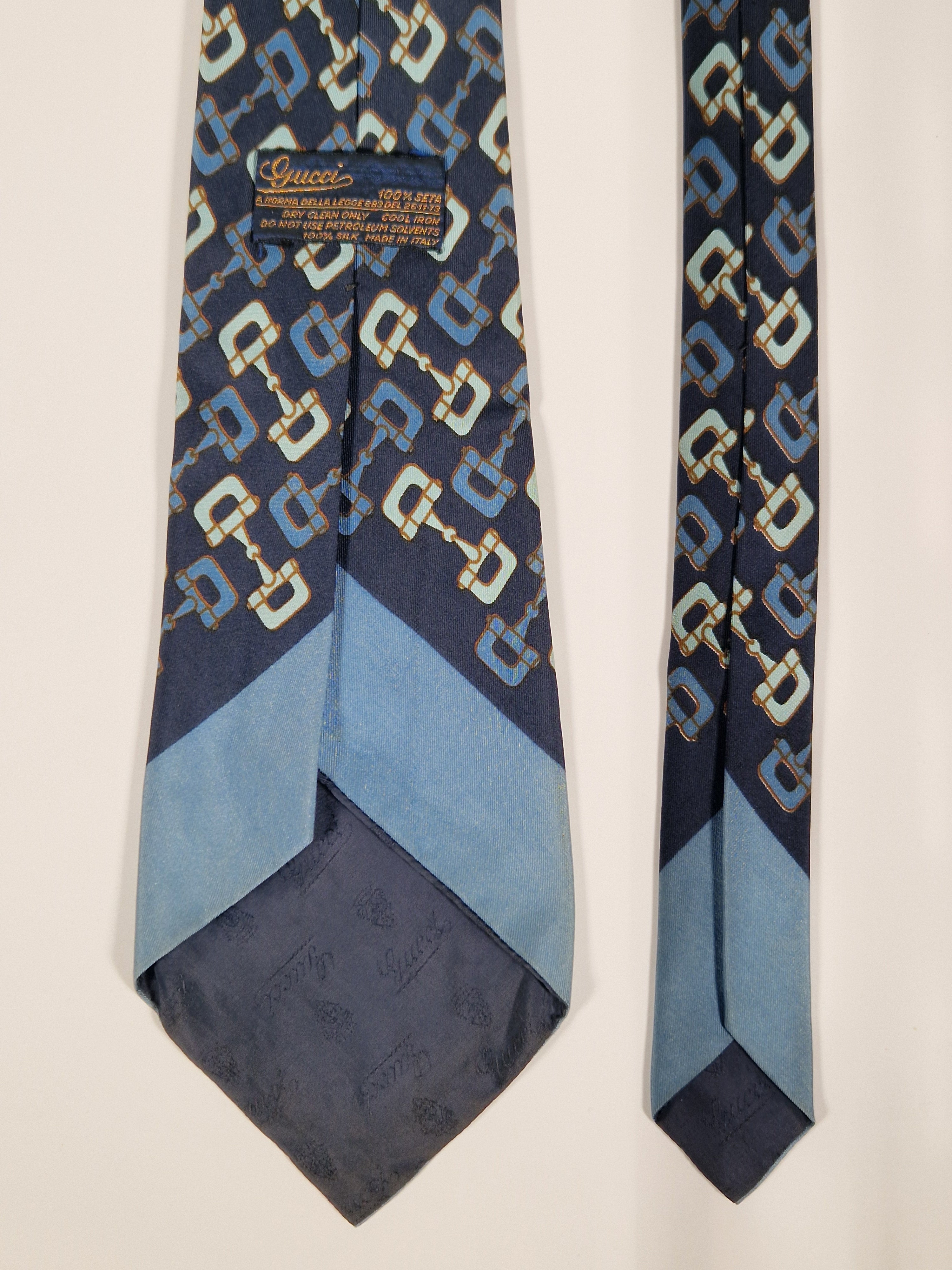 Vintage Gucci tie