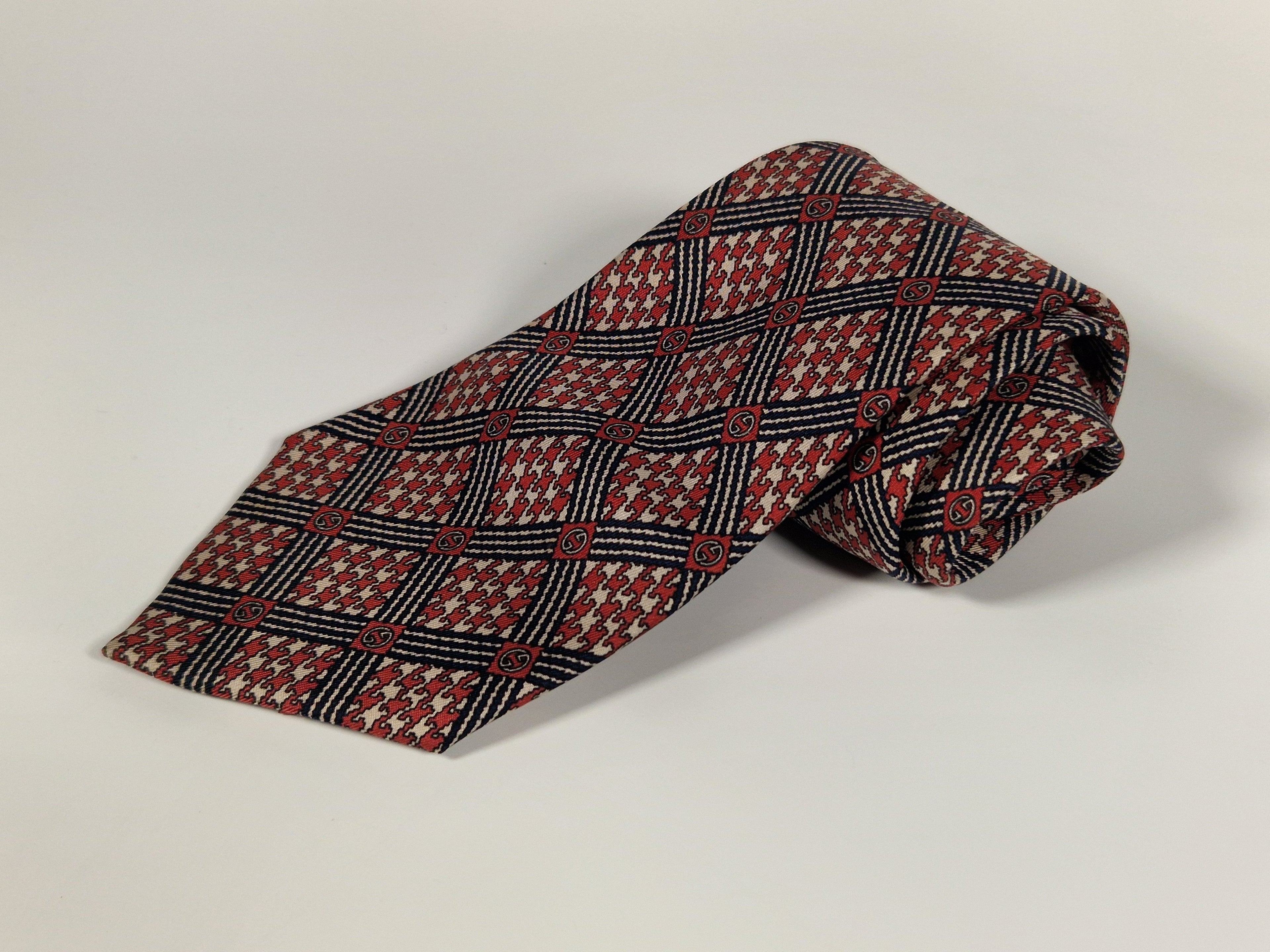 Vintage Gucci tie