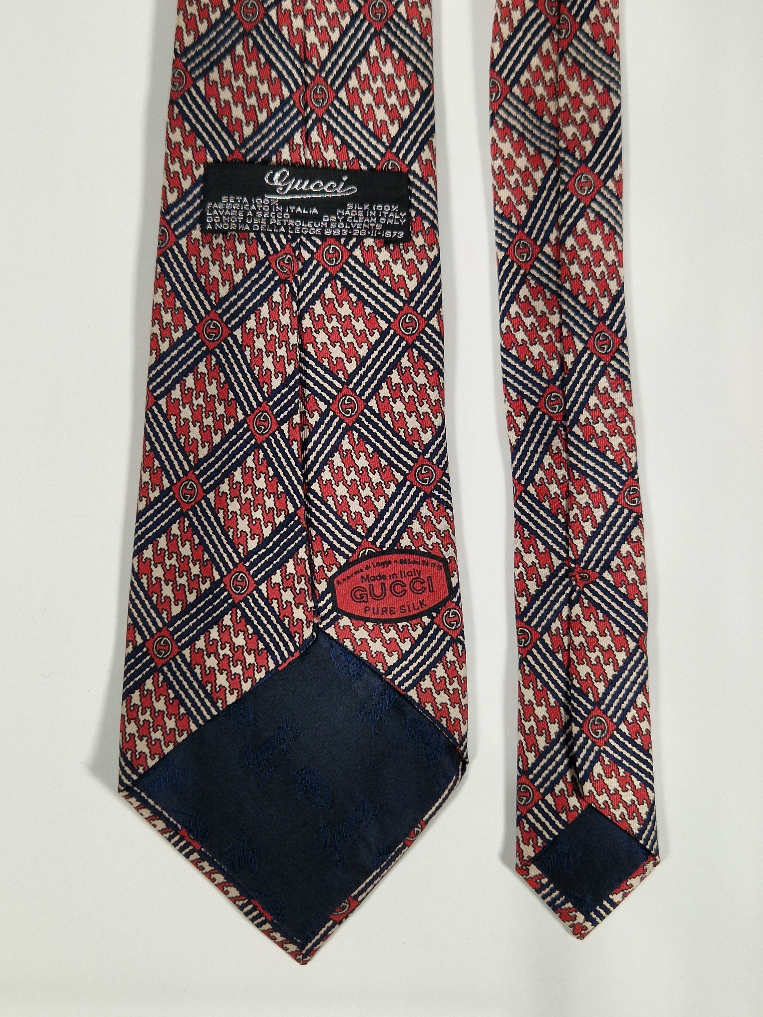 Vintage Gucci tie