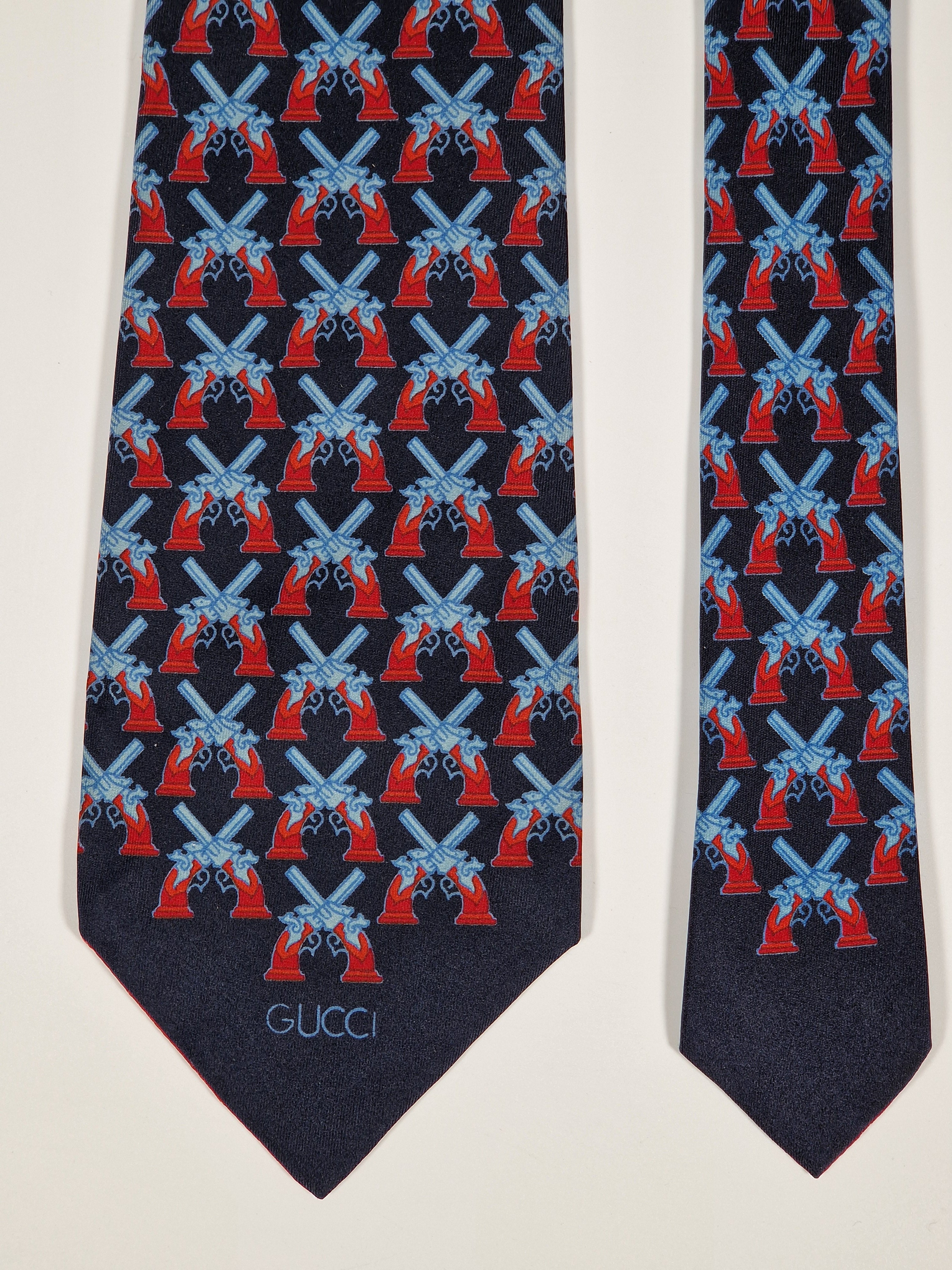 Vintage Gucci tie