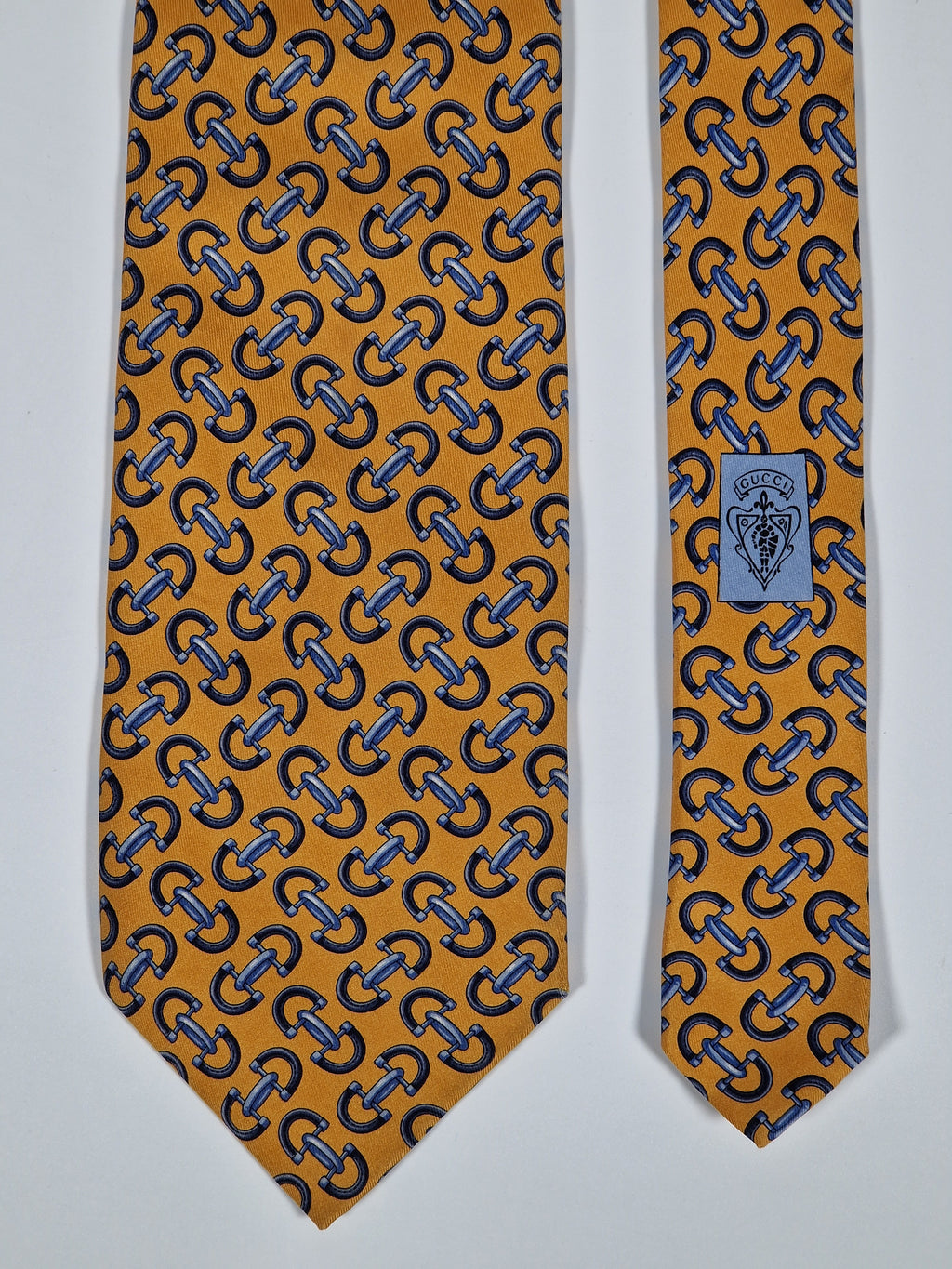 Vintage Gucci tie