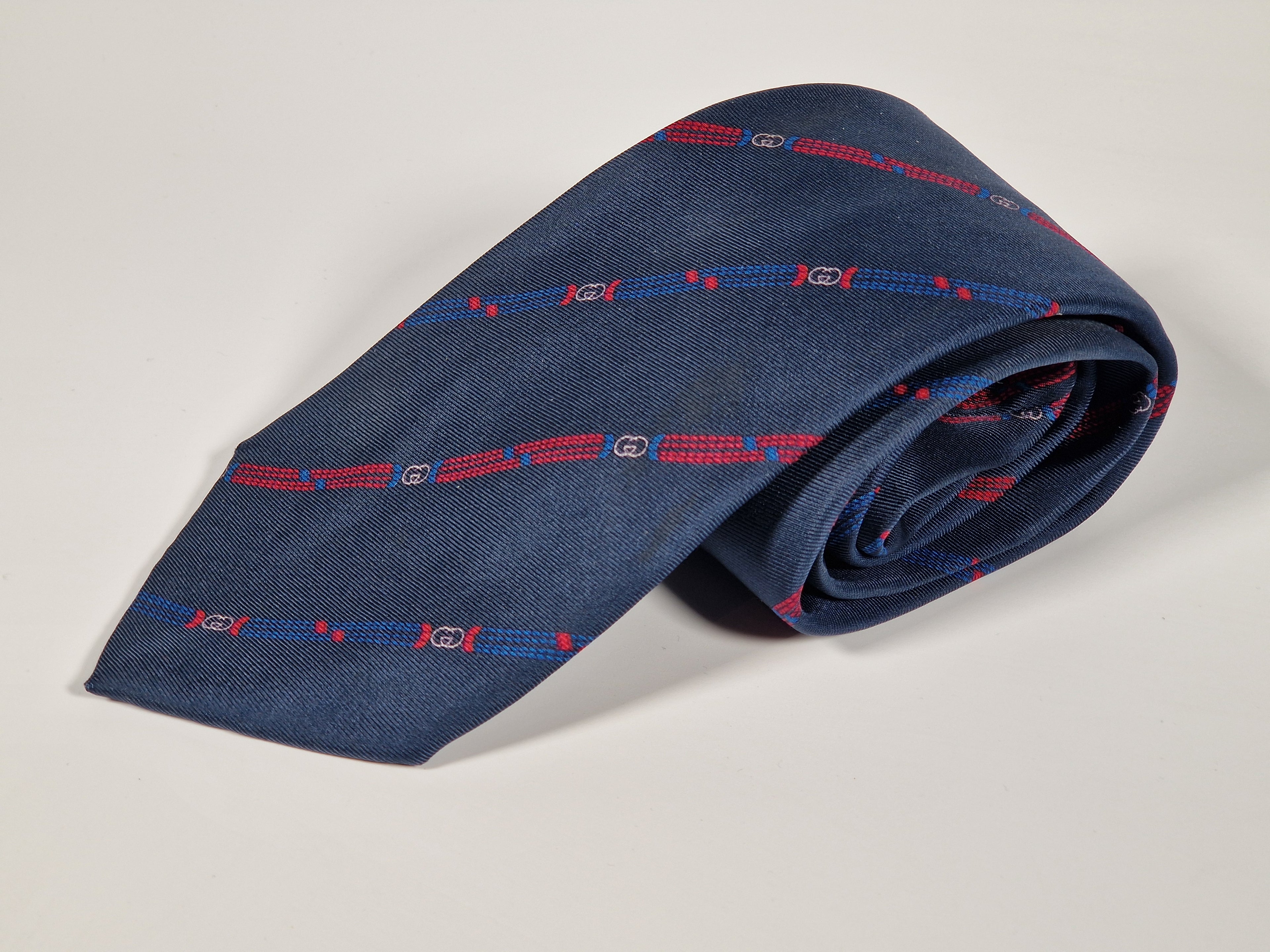 Vintage Gucci tie