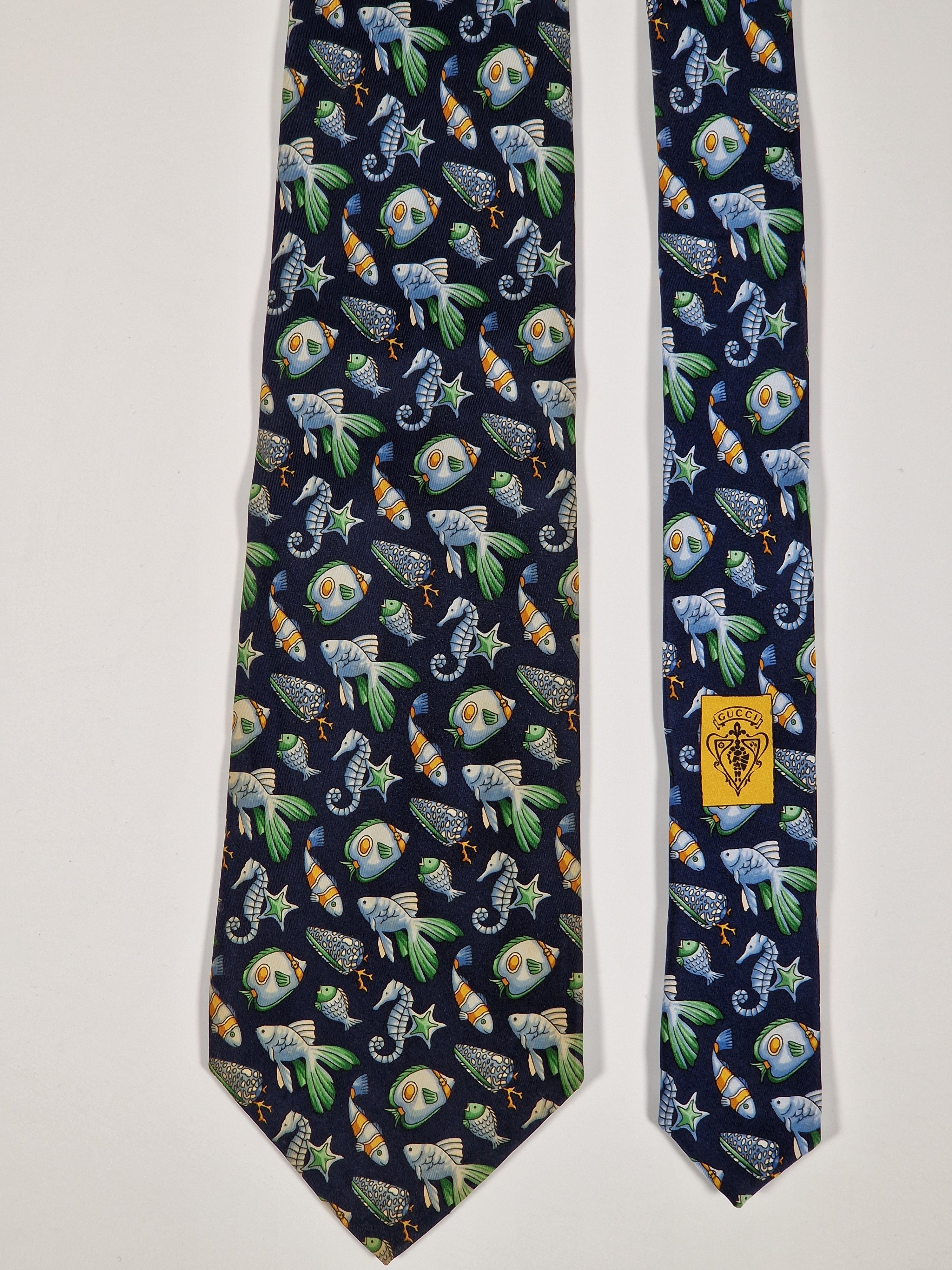 Vintage Gucci tie