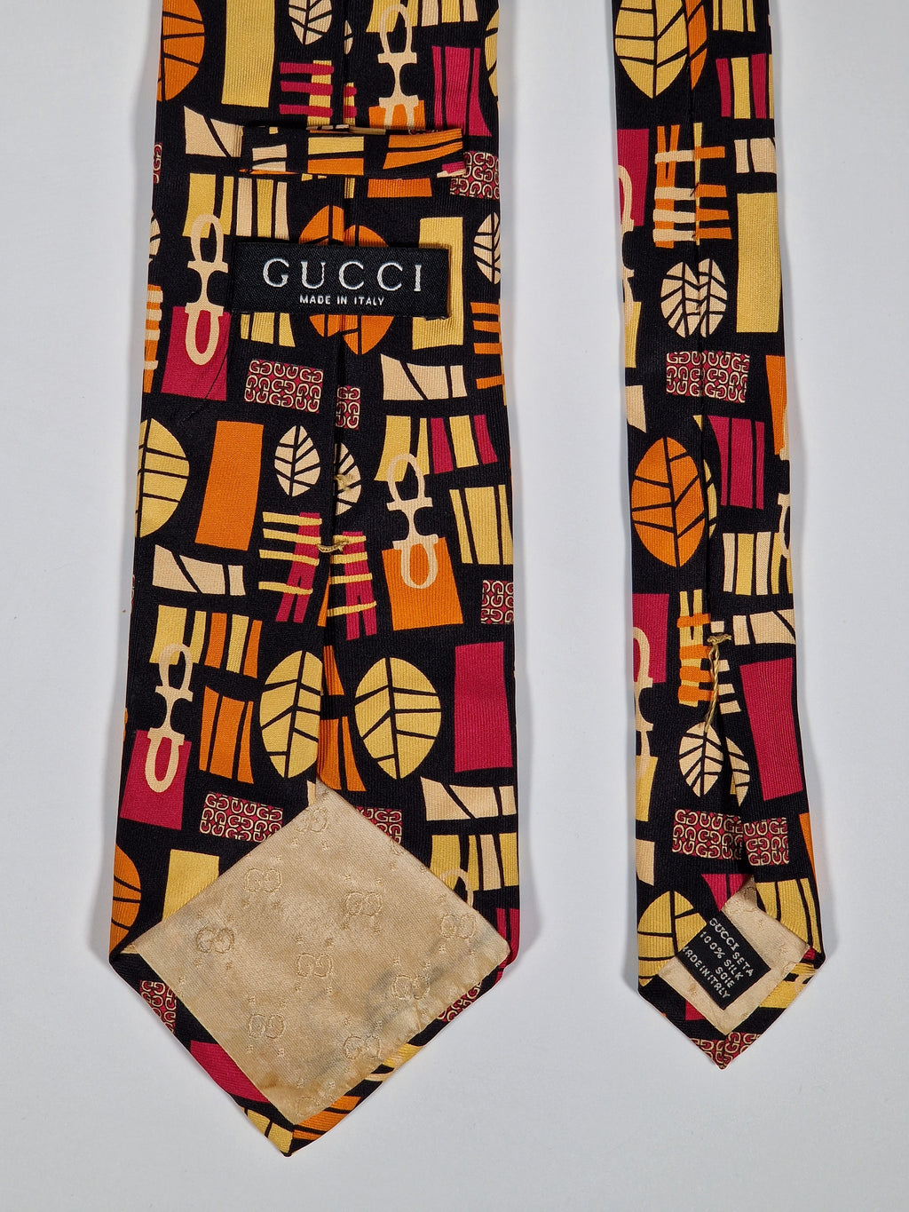 Vintage Gucci tie