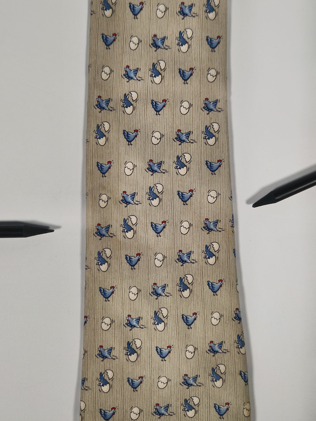 Hermès 7890 MA Tie with eastern bunnies and chickens.
