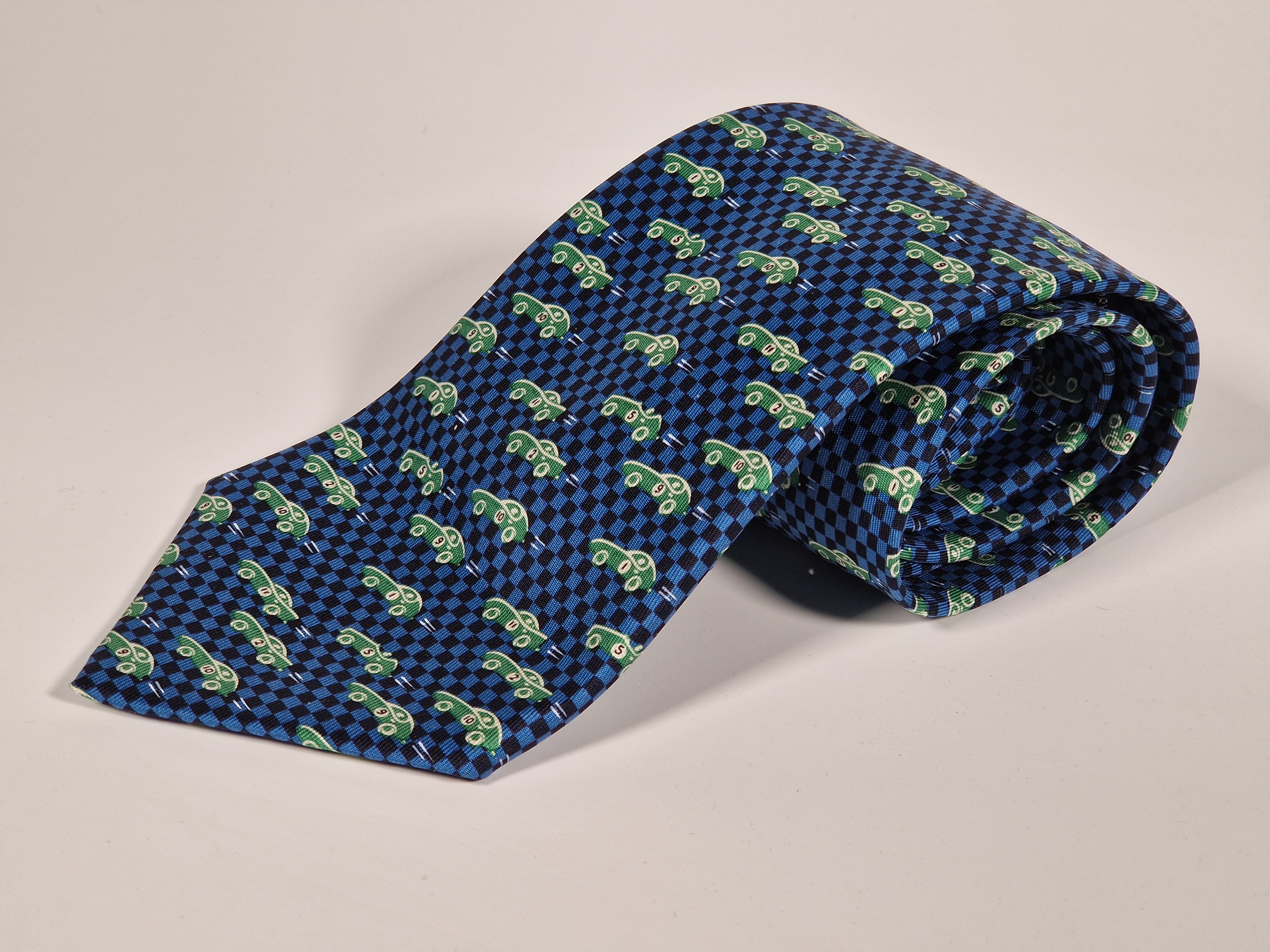 Hermés 5259 SA "Le Mans Classic" tie