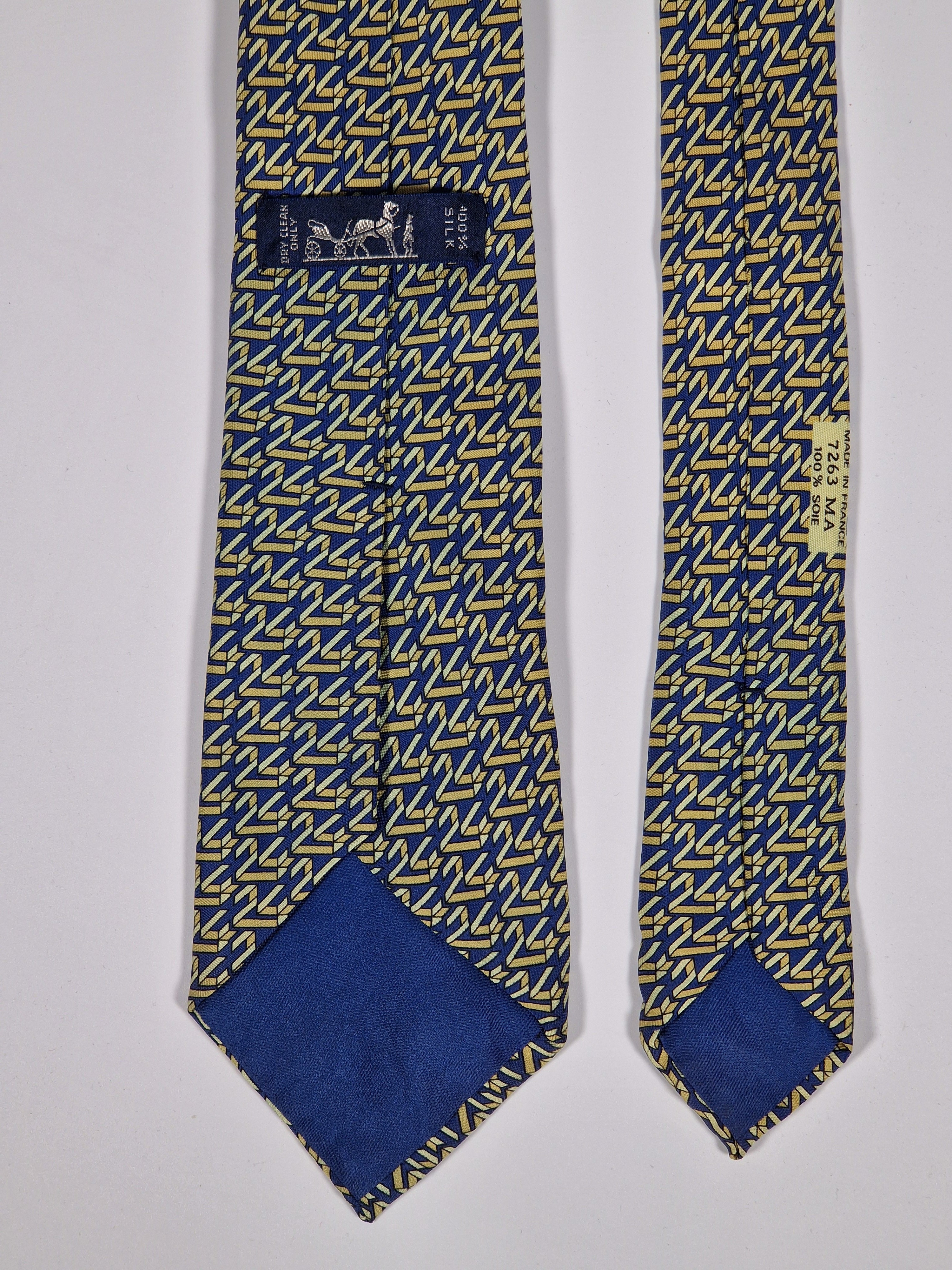 Hermés 7263 MA "Le Mans" Tie