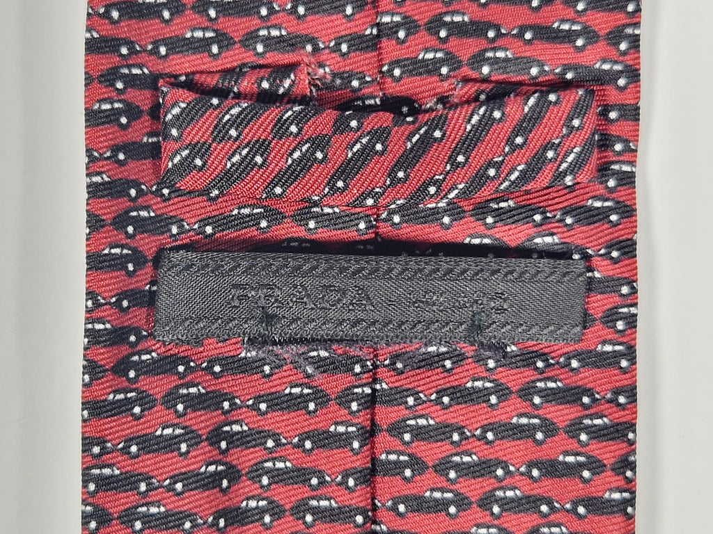 Prada tie “Jaguar E-type ?"