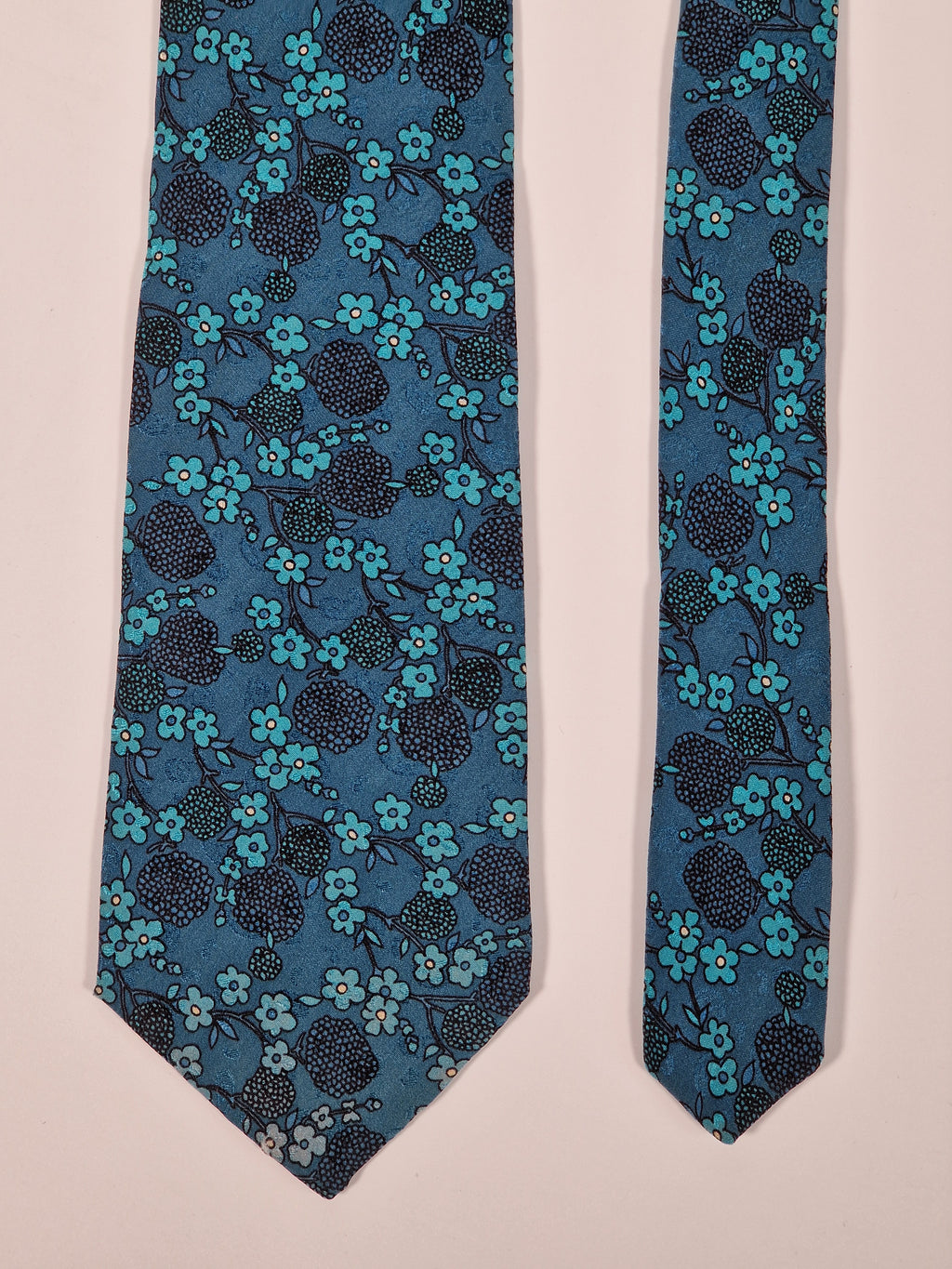 Fendi tie