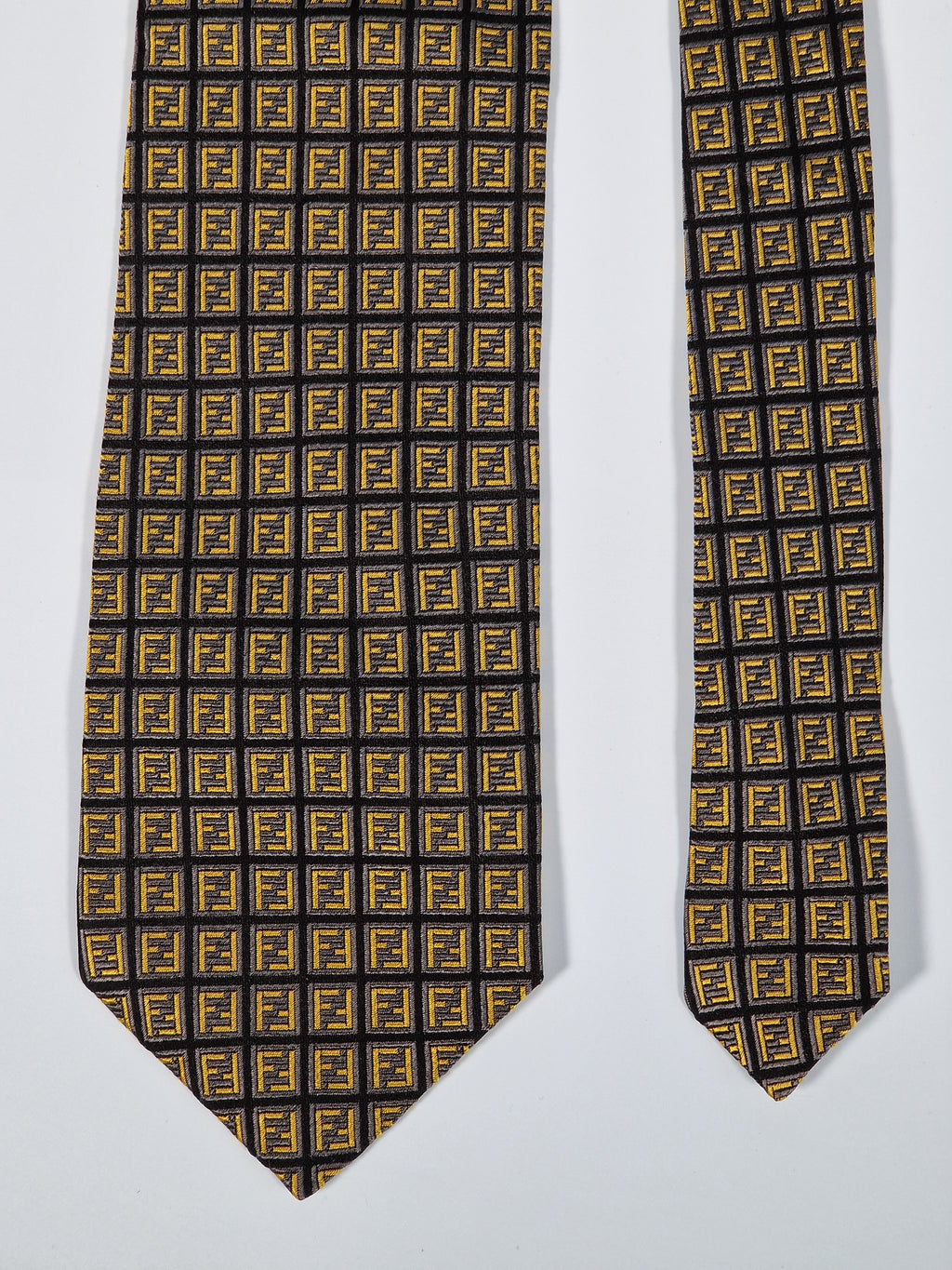 Fendi tie