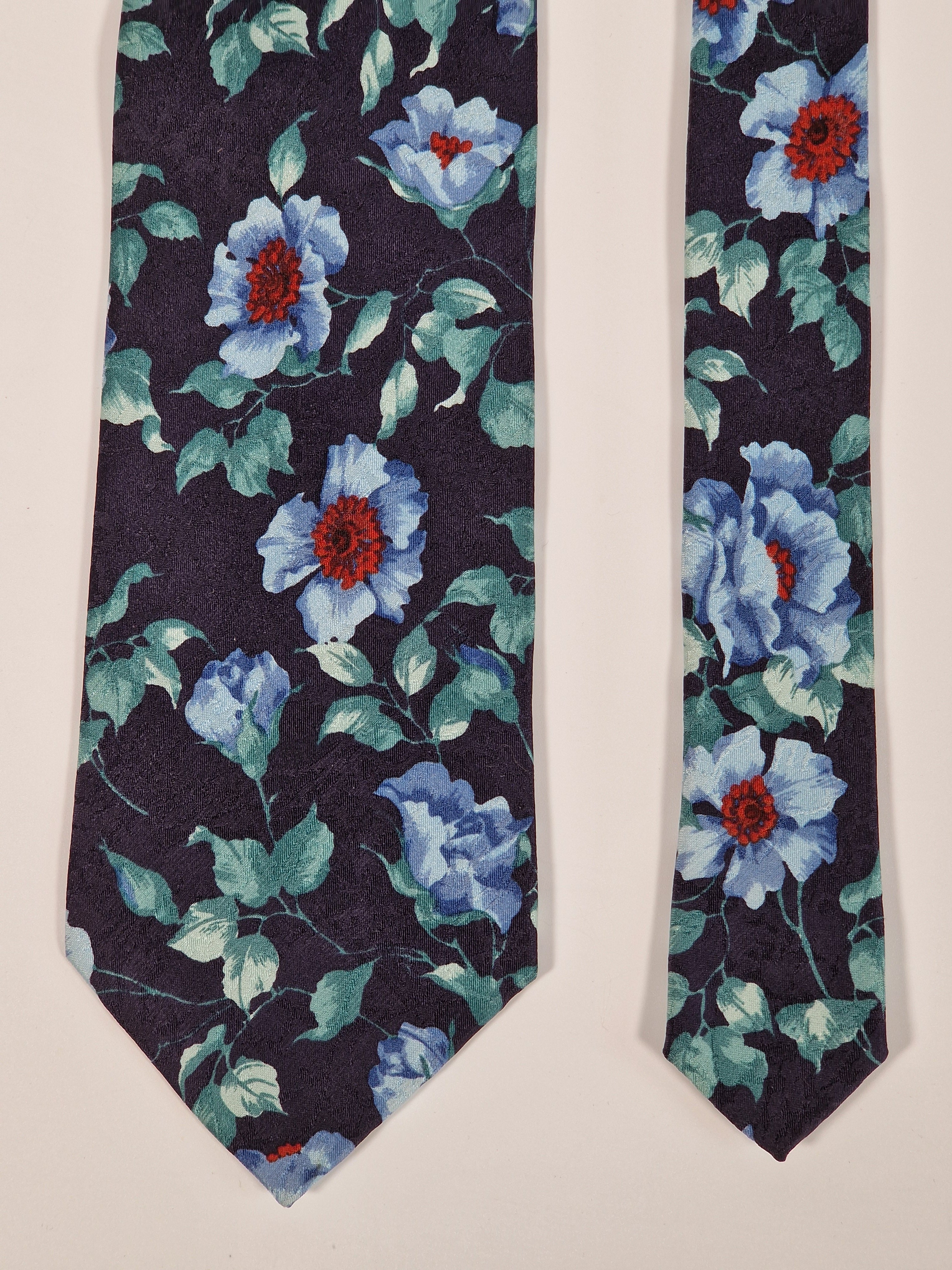 Yves Saint Laurent tie