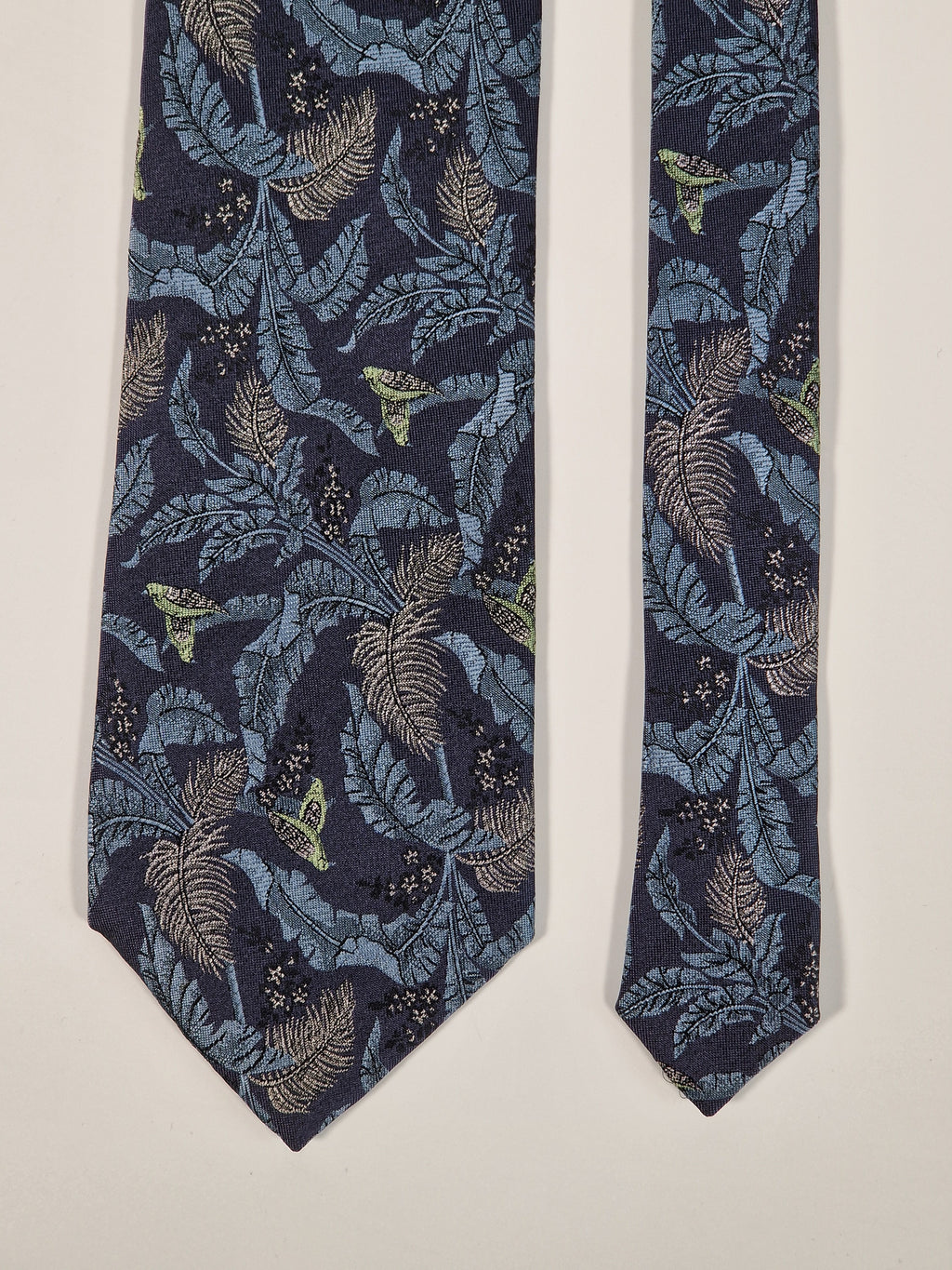 Yves Saint Laurent tie