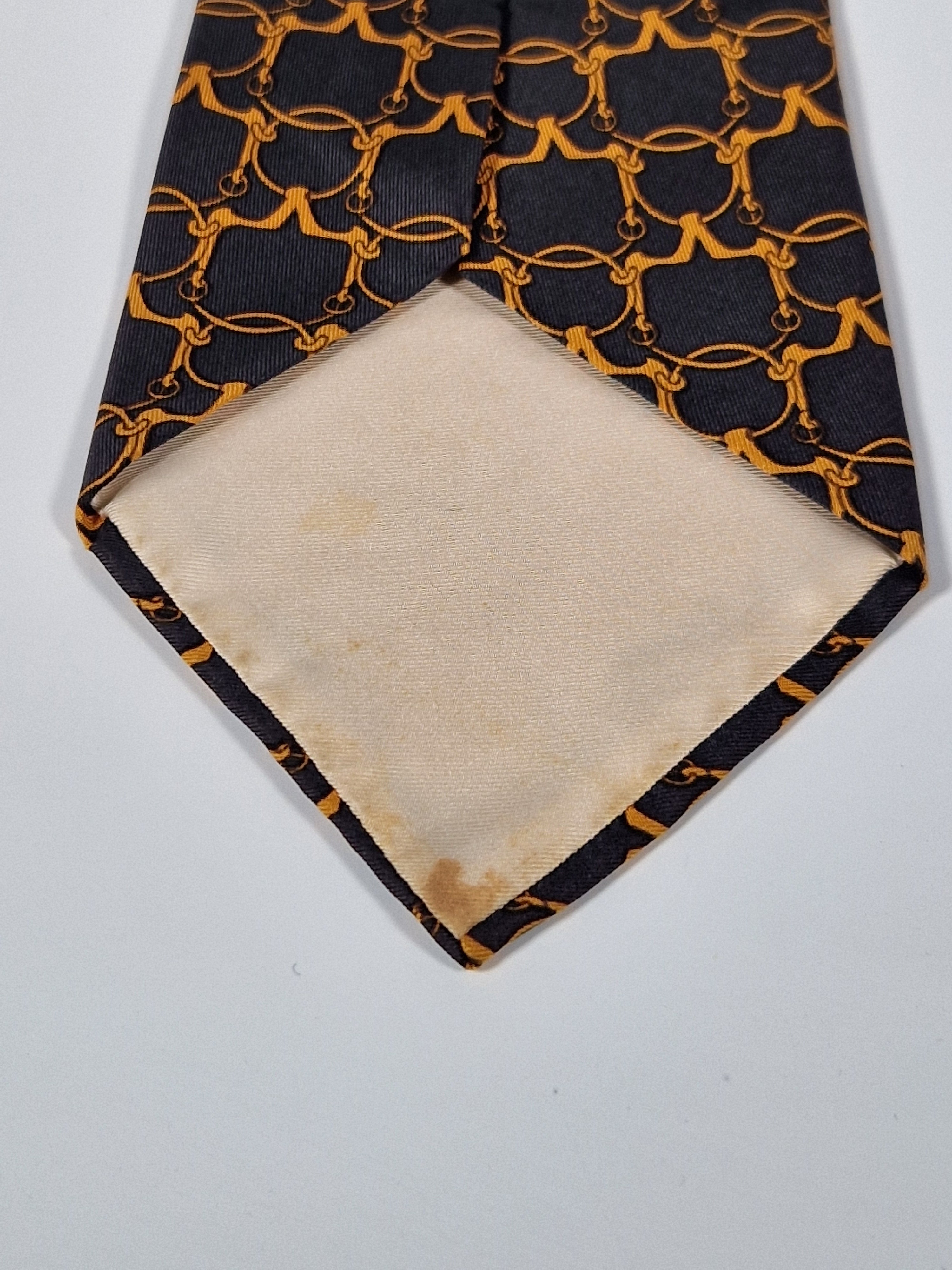 Hermés wide vintage silk tie black and yellow equestrian 585 SA