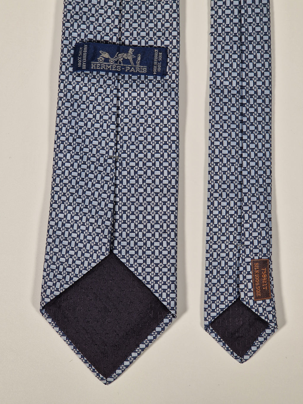 Hermés 758921 T Tie