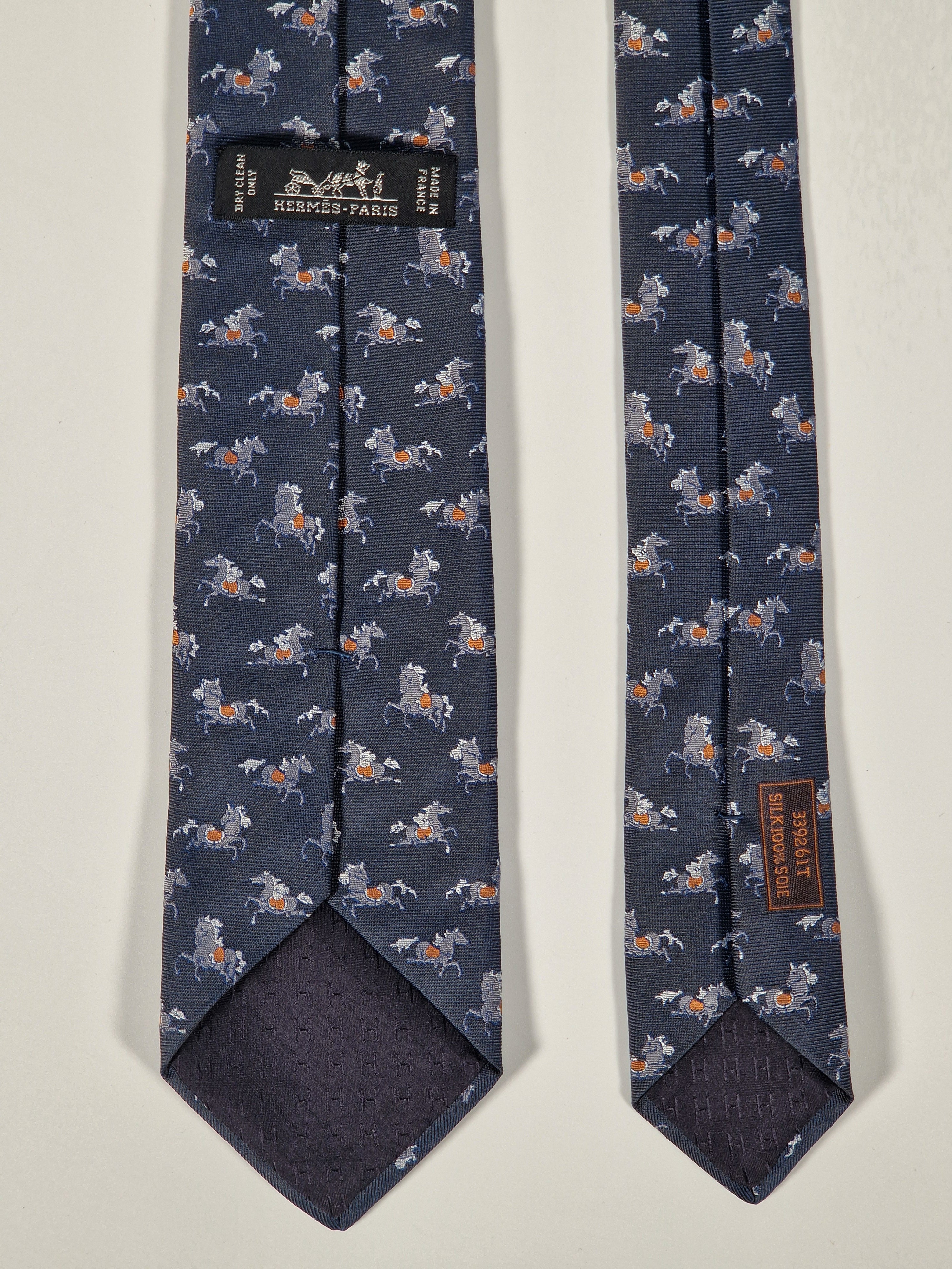 Hermés 339261 T Tie