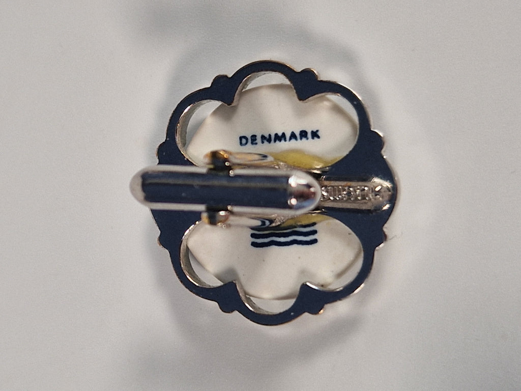 A pair of cufflinks from Royal Copenhagen x Swank