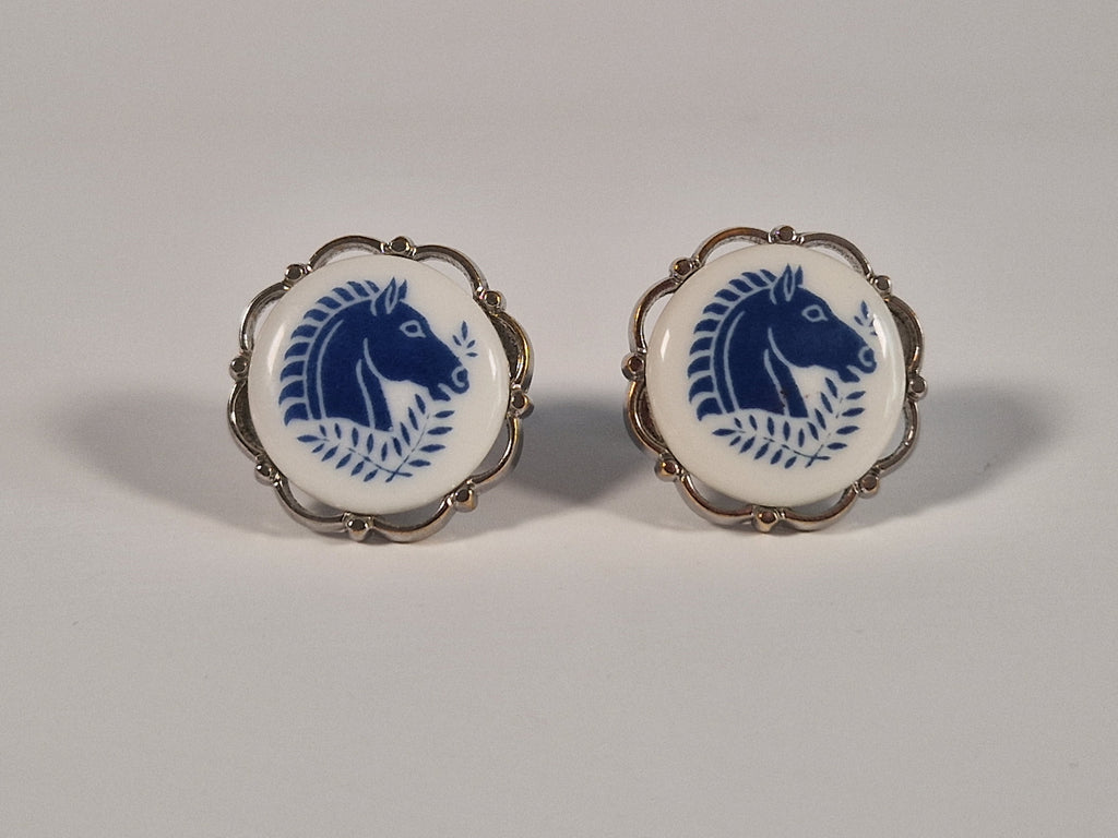 A pair of cufflinks from Royal Copenhagen x Swank