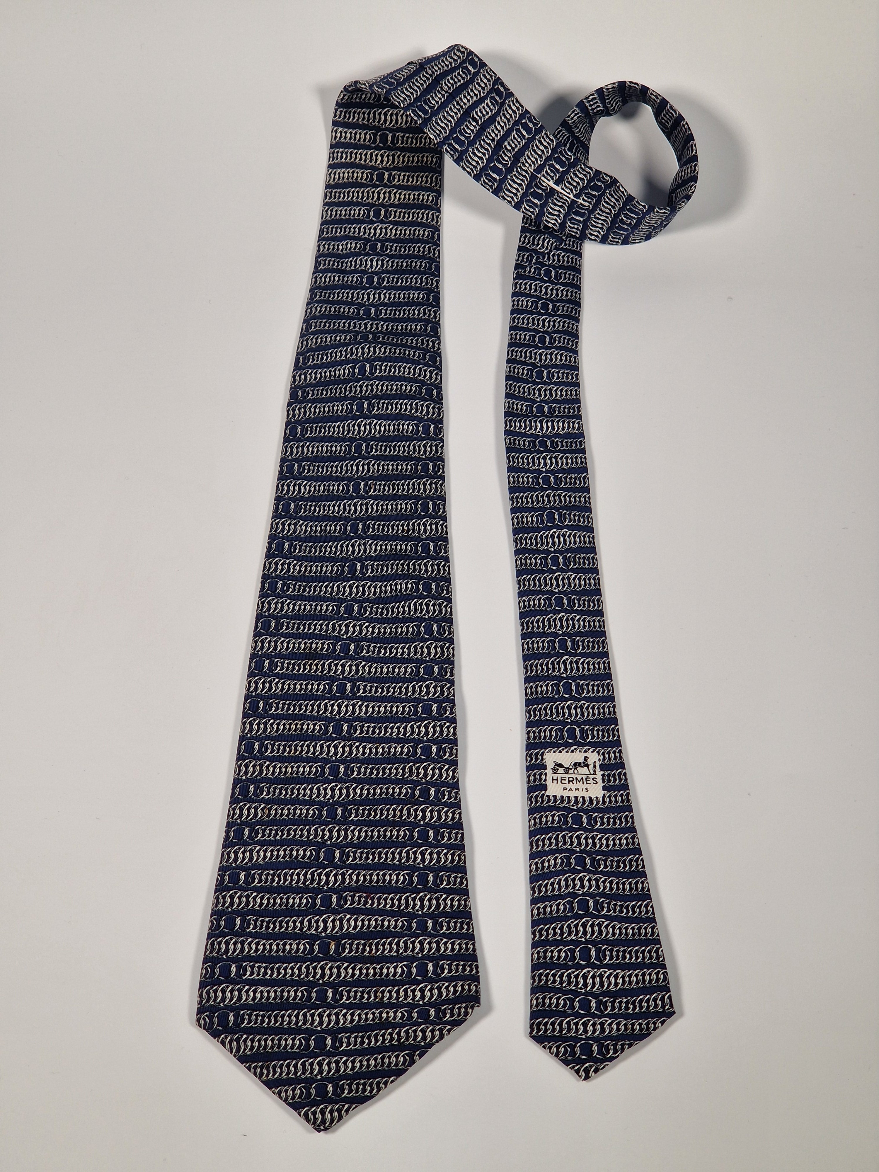 Hermés wide vintage silk tie chain pattern blue 331 EA