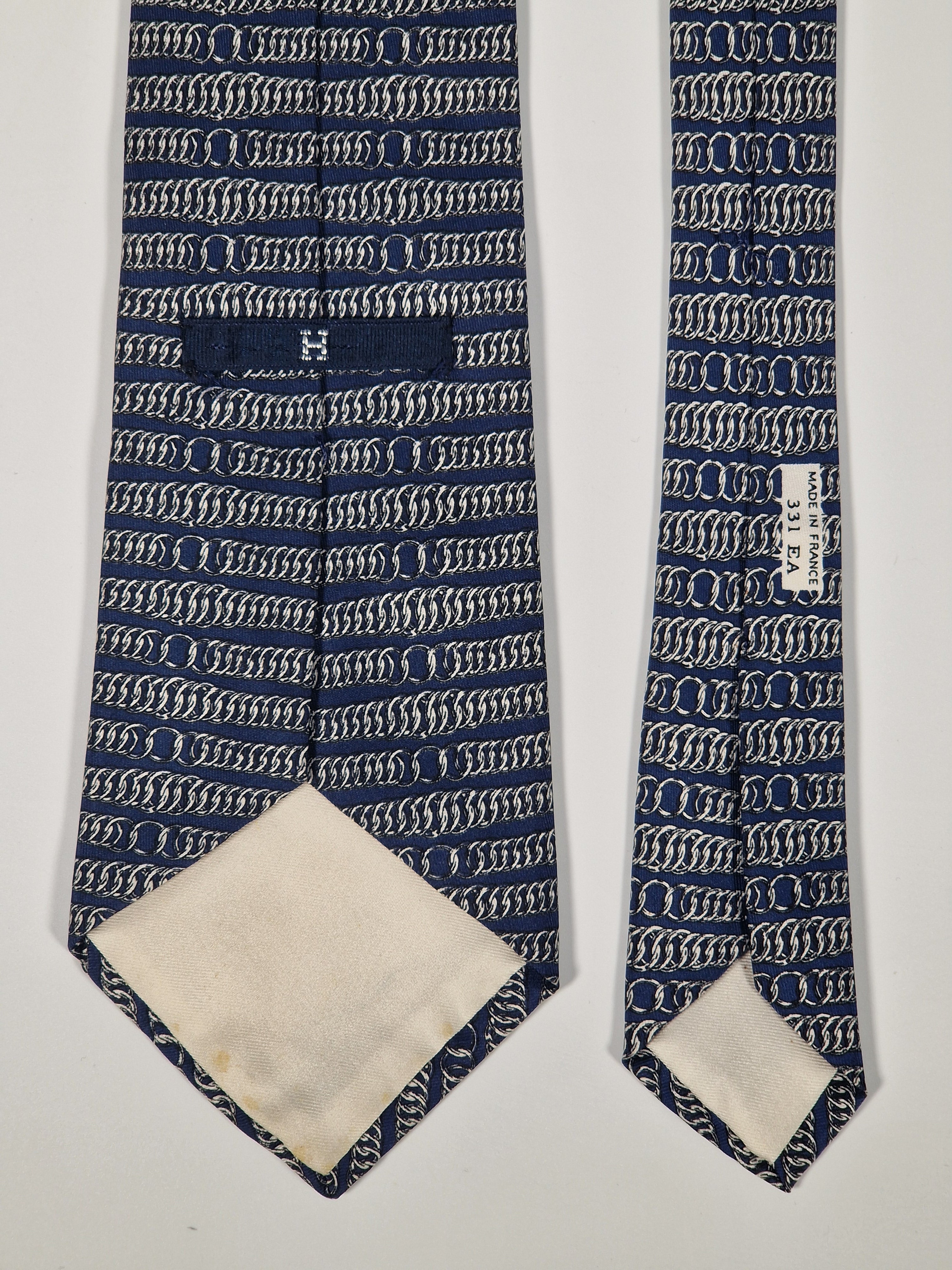 Hermés wide vintage silk tie chain pattern blue 331 EA