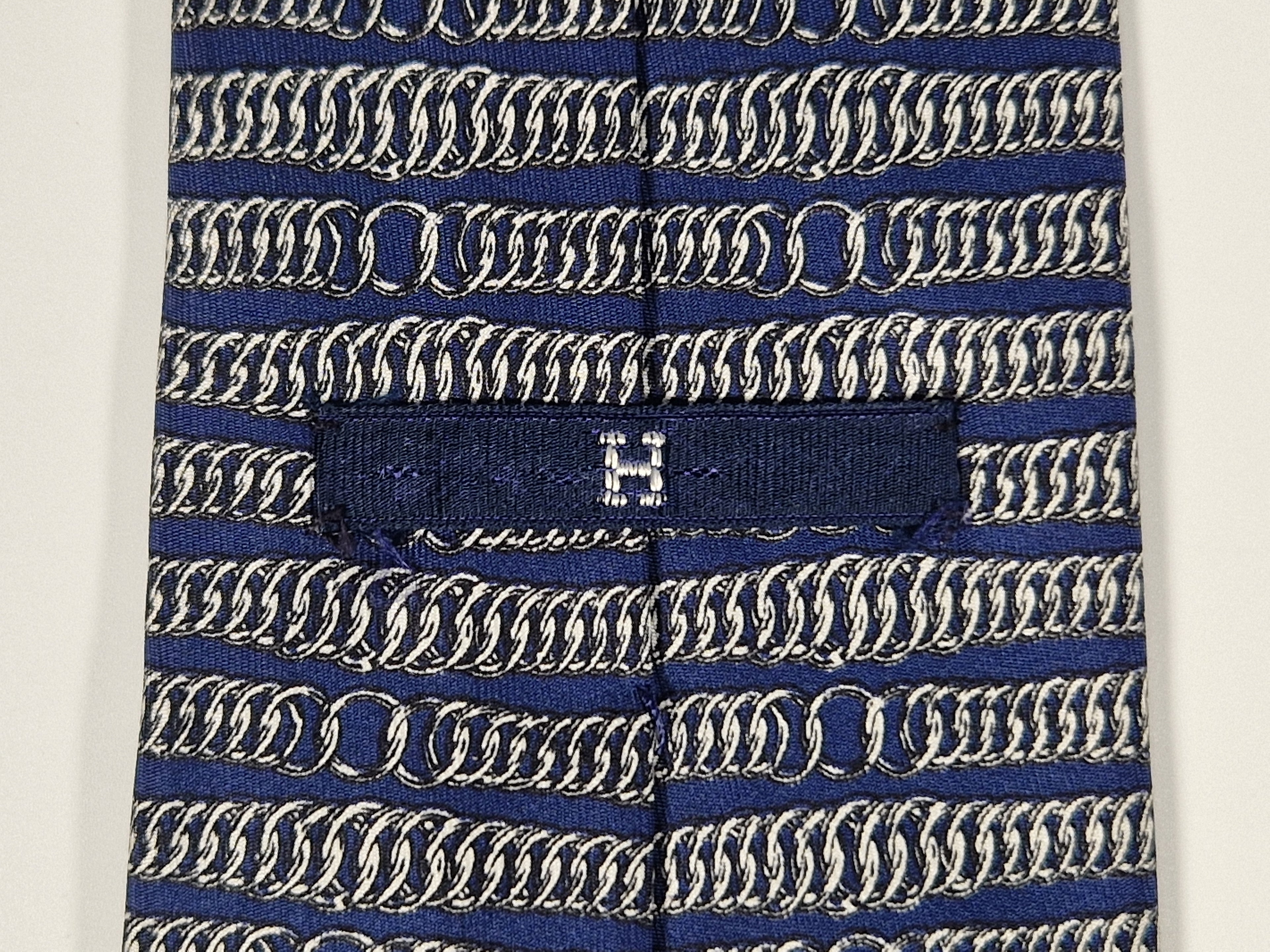 Hermés wide vintage silk tie chain pattern blue 331 EA