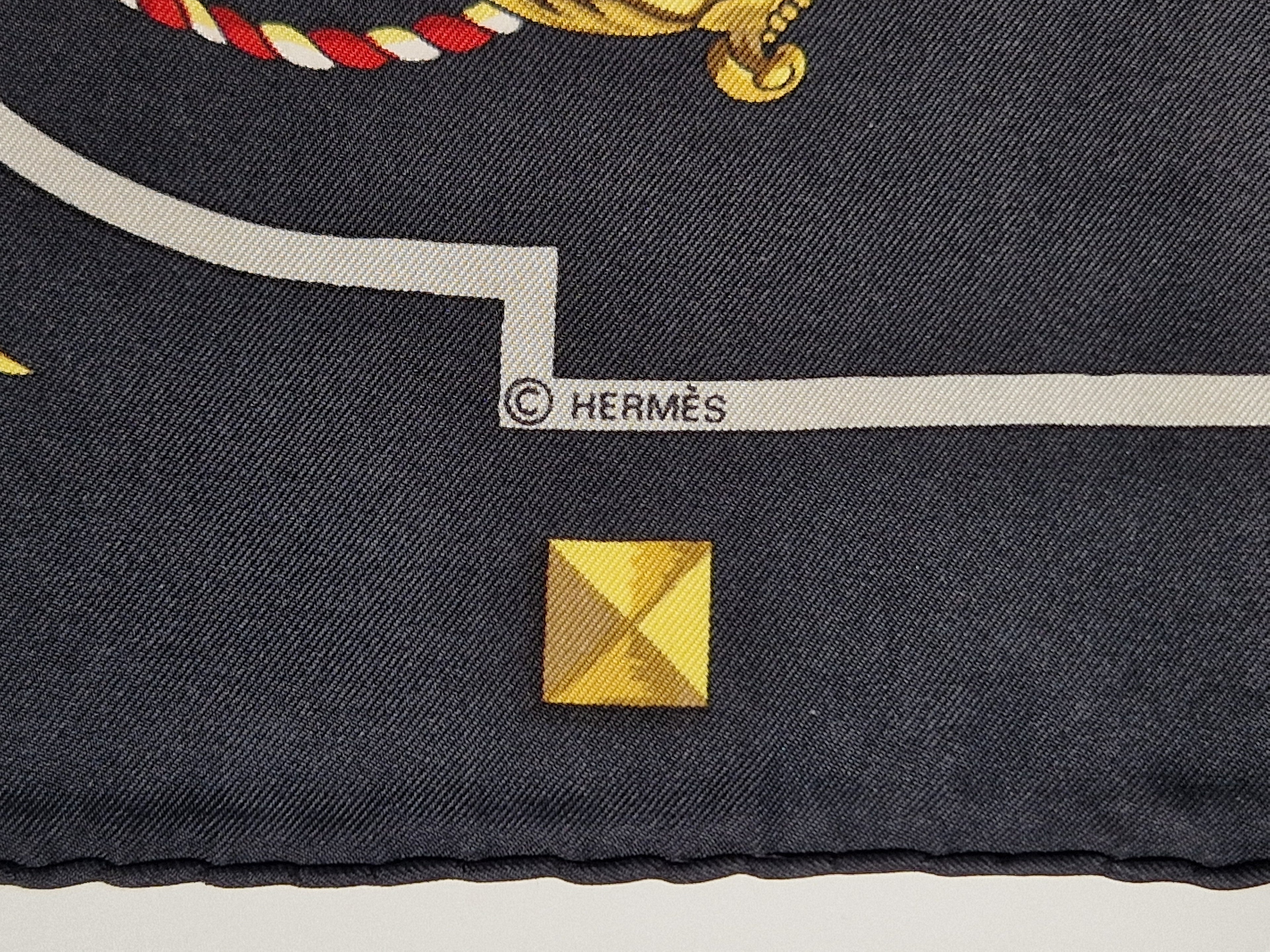 Hermés Scarf carre 90 "Les Clefs"