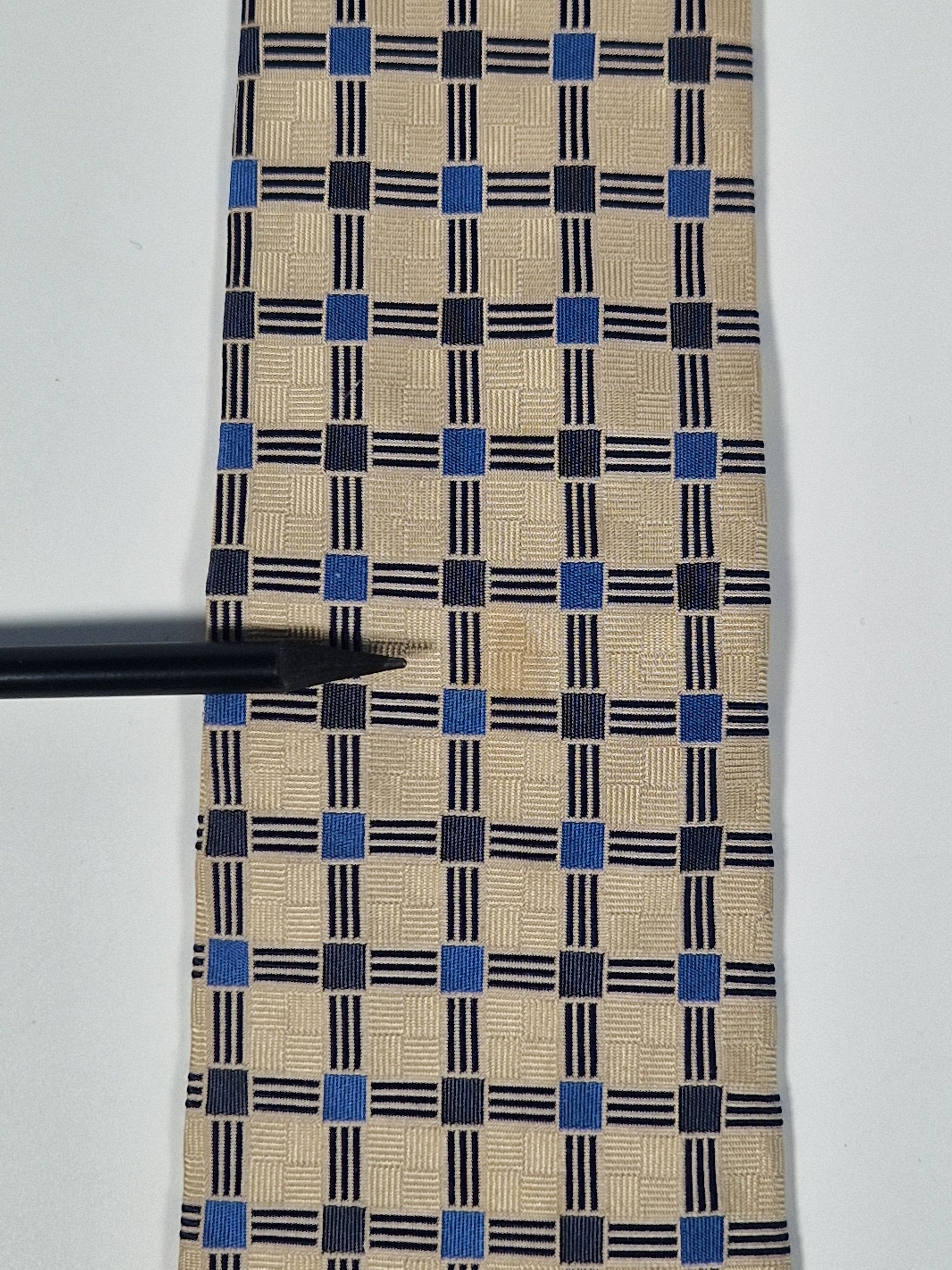 Vintage Burberry`s tie
