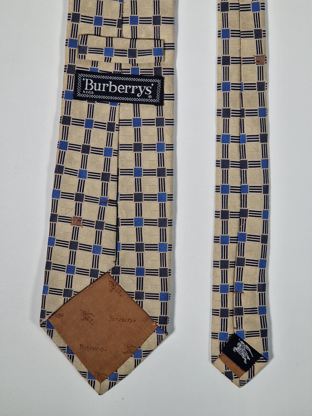 Vintage Burberry`s tie