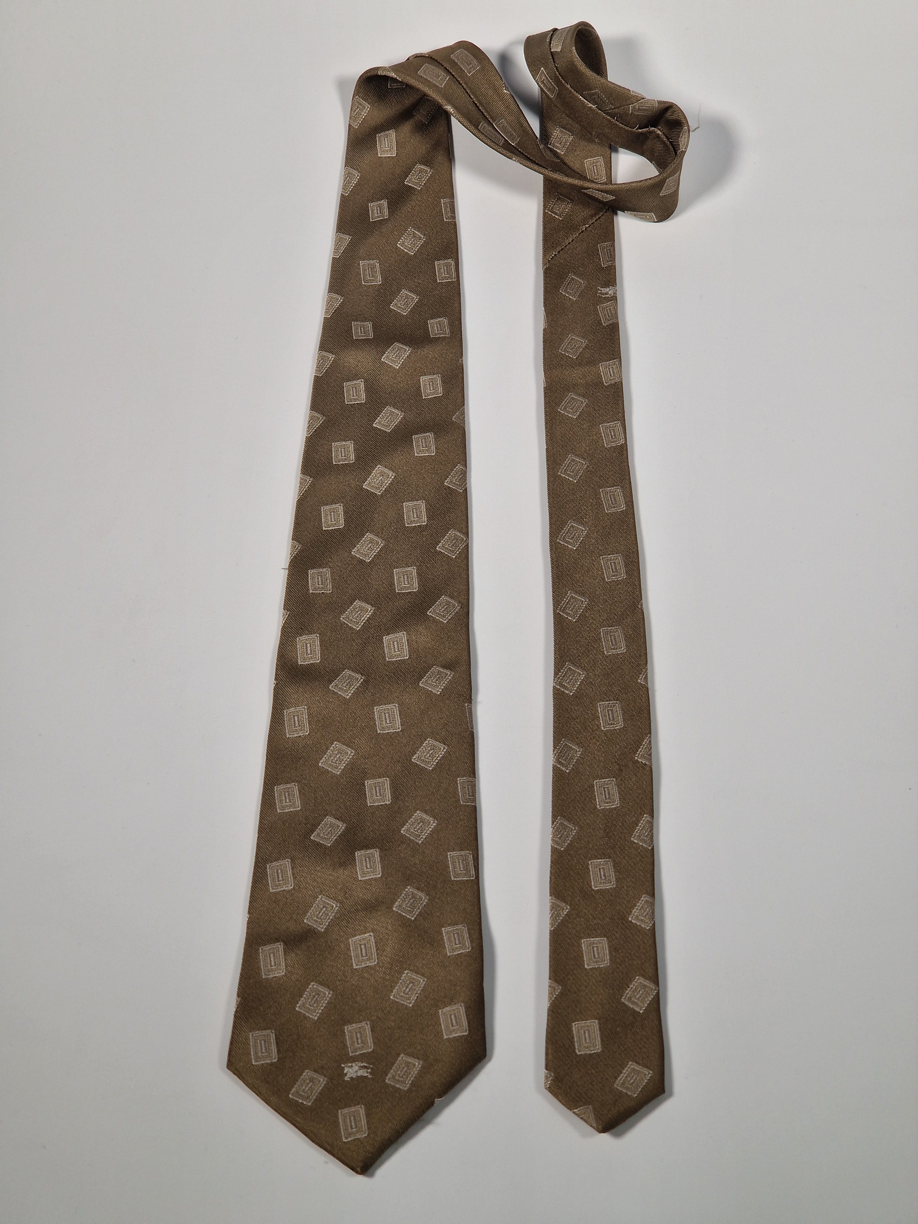 Vintage Burberry`s tie
