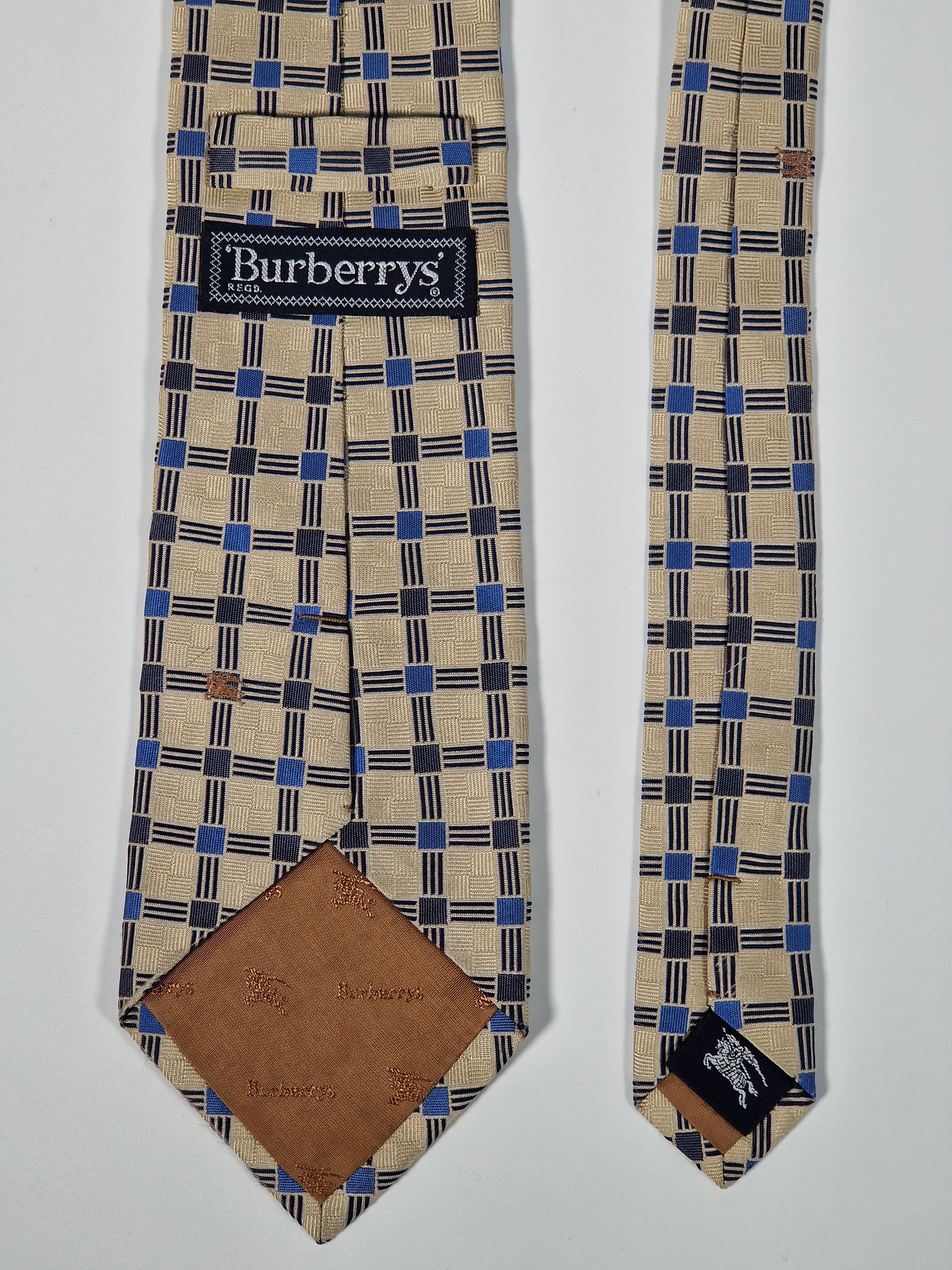 Vintage Burberry`s tie