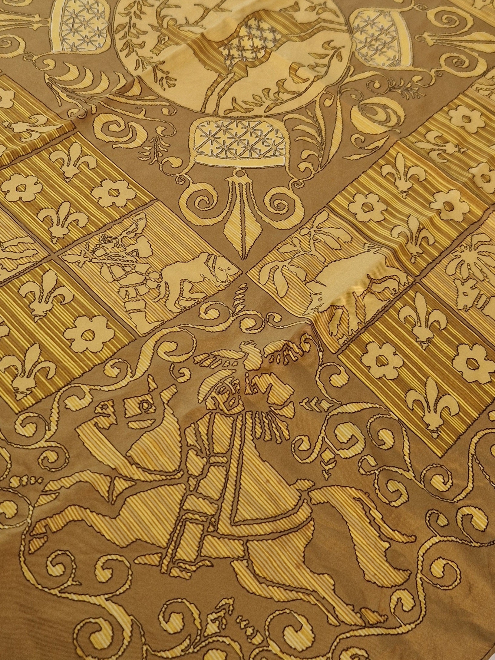 Vintage Hermés Scarf "Hourvari", by Henri d’Origny